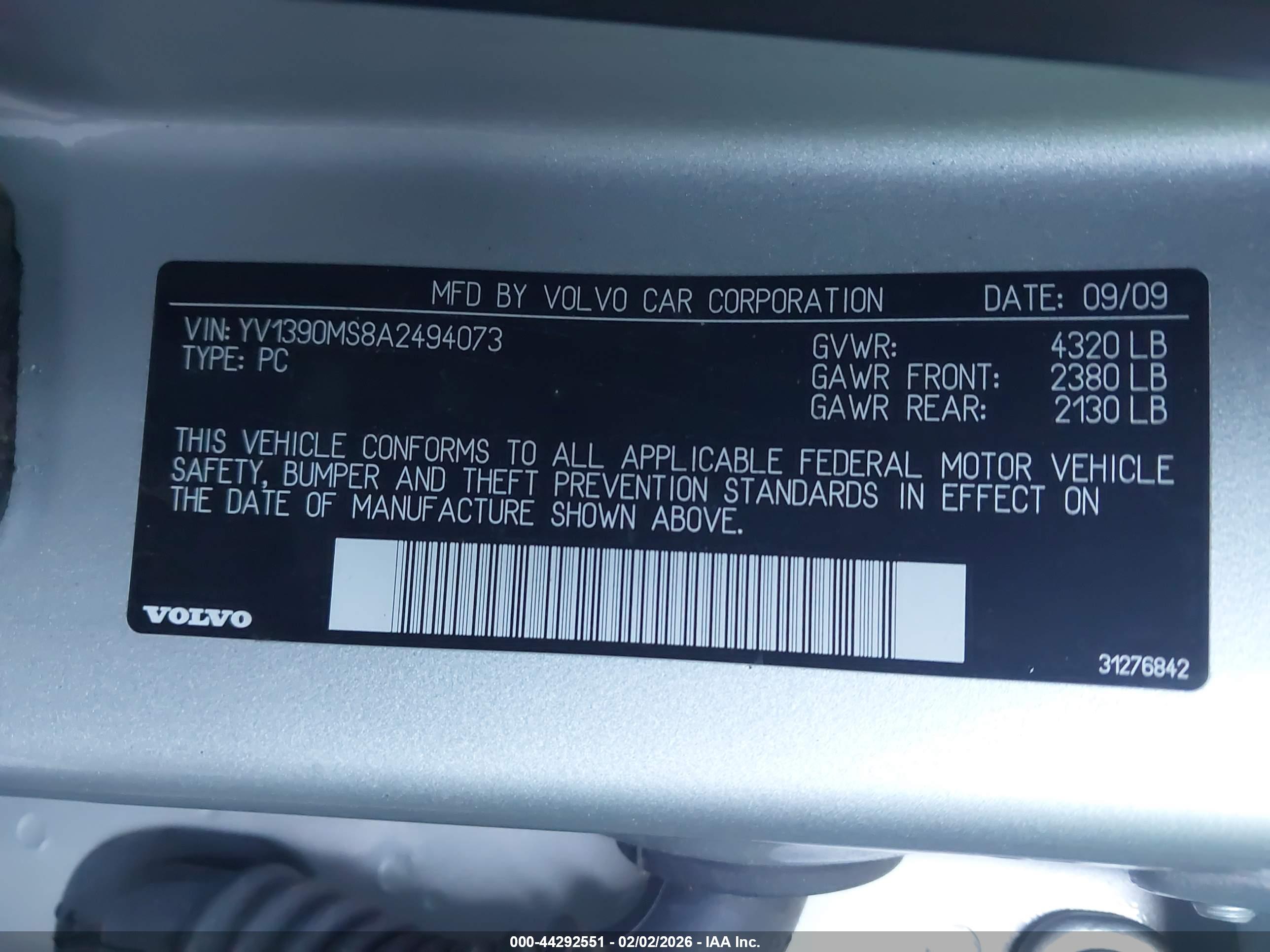 VOLVO S40 image 9
