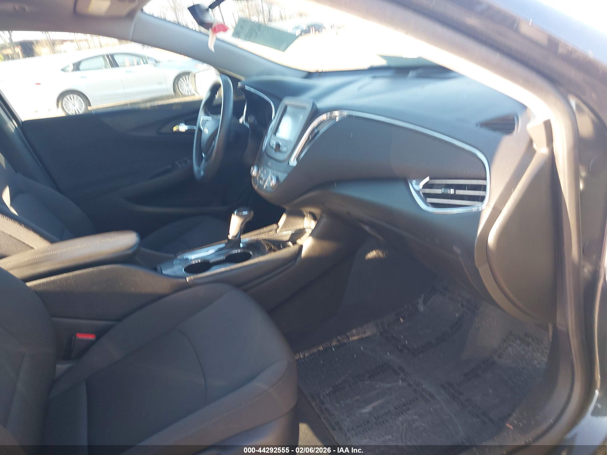 CHEVROLET MALIBU image 5