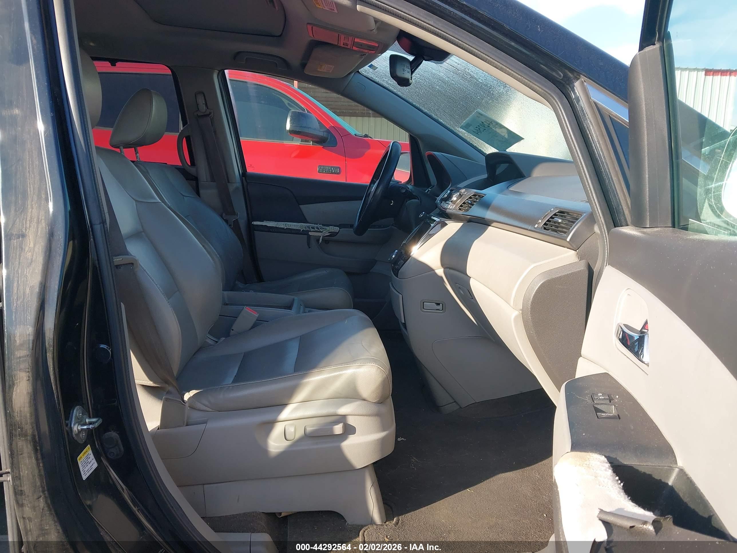 HONDA ODYSSEY image 5