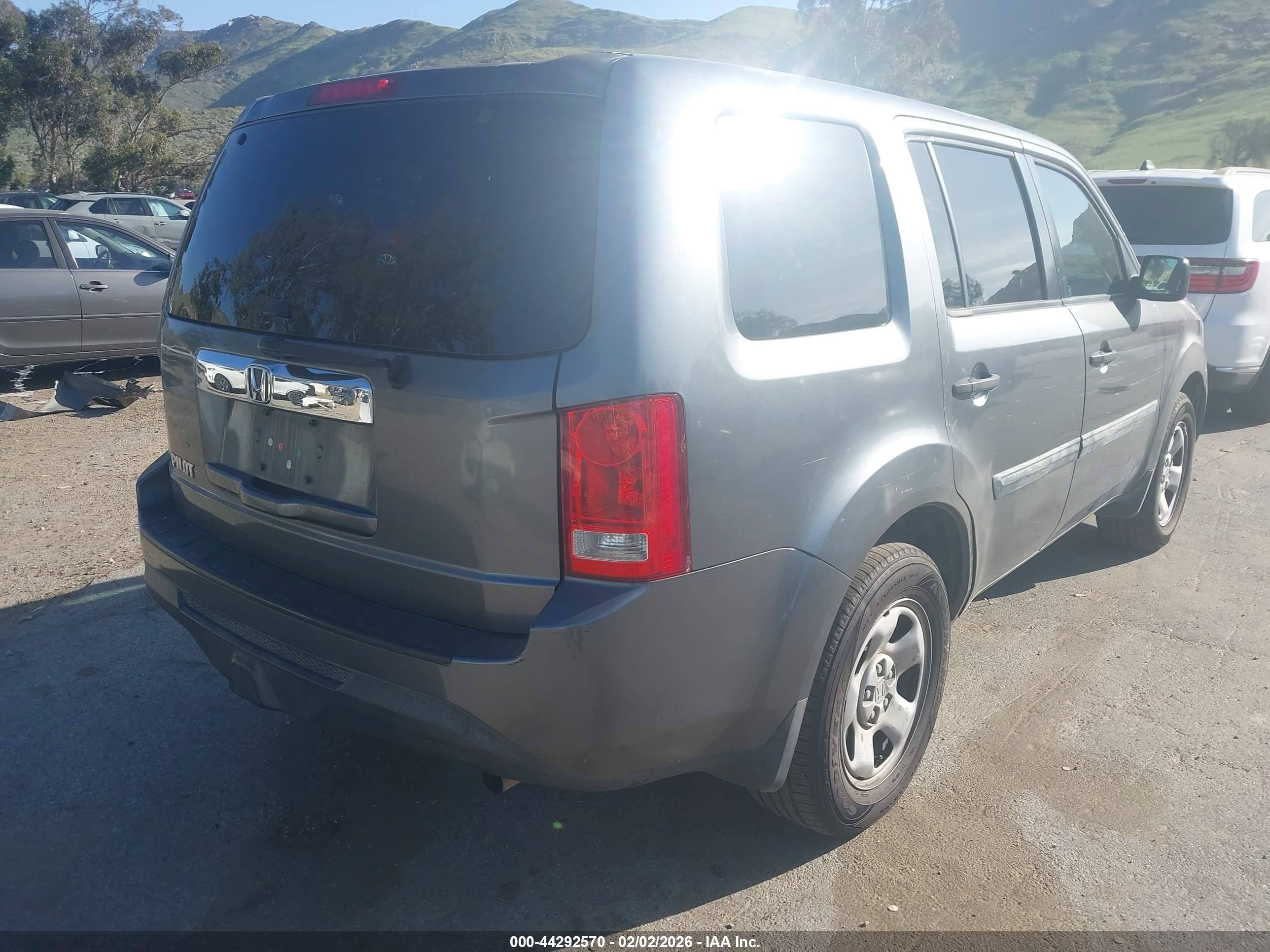 HONDA PILOT image 4