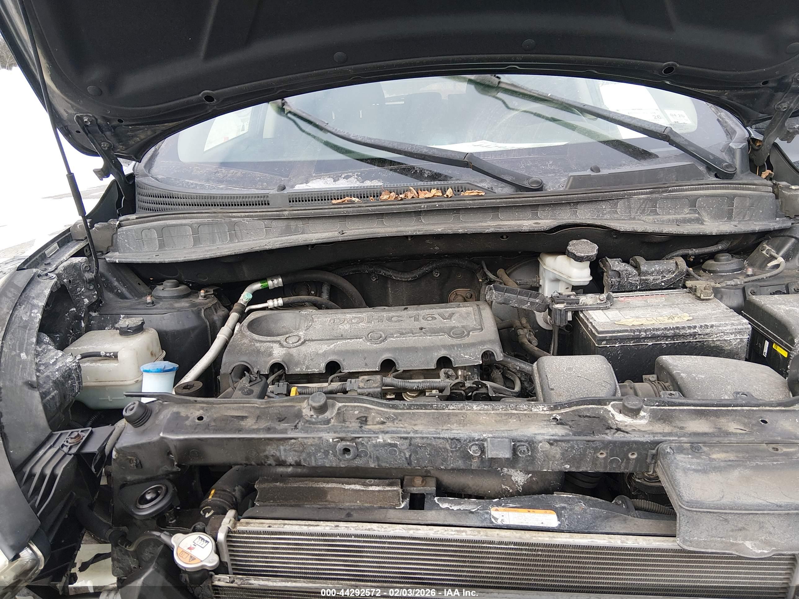 HYUNDAI TUCSON image 10