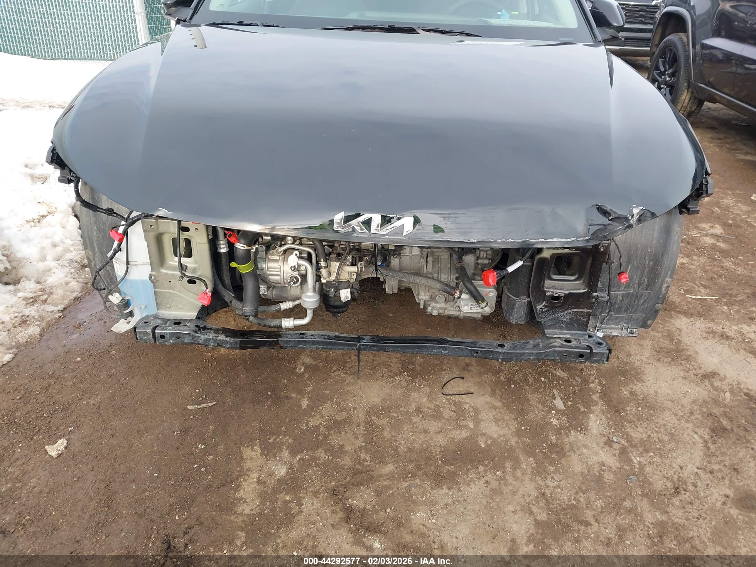 KIA K4 image 6