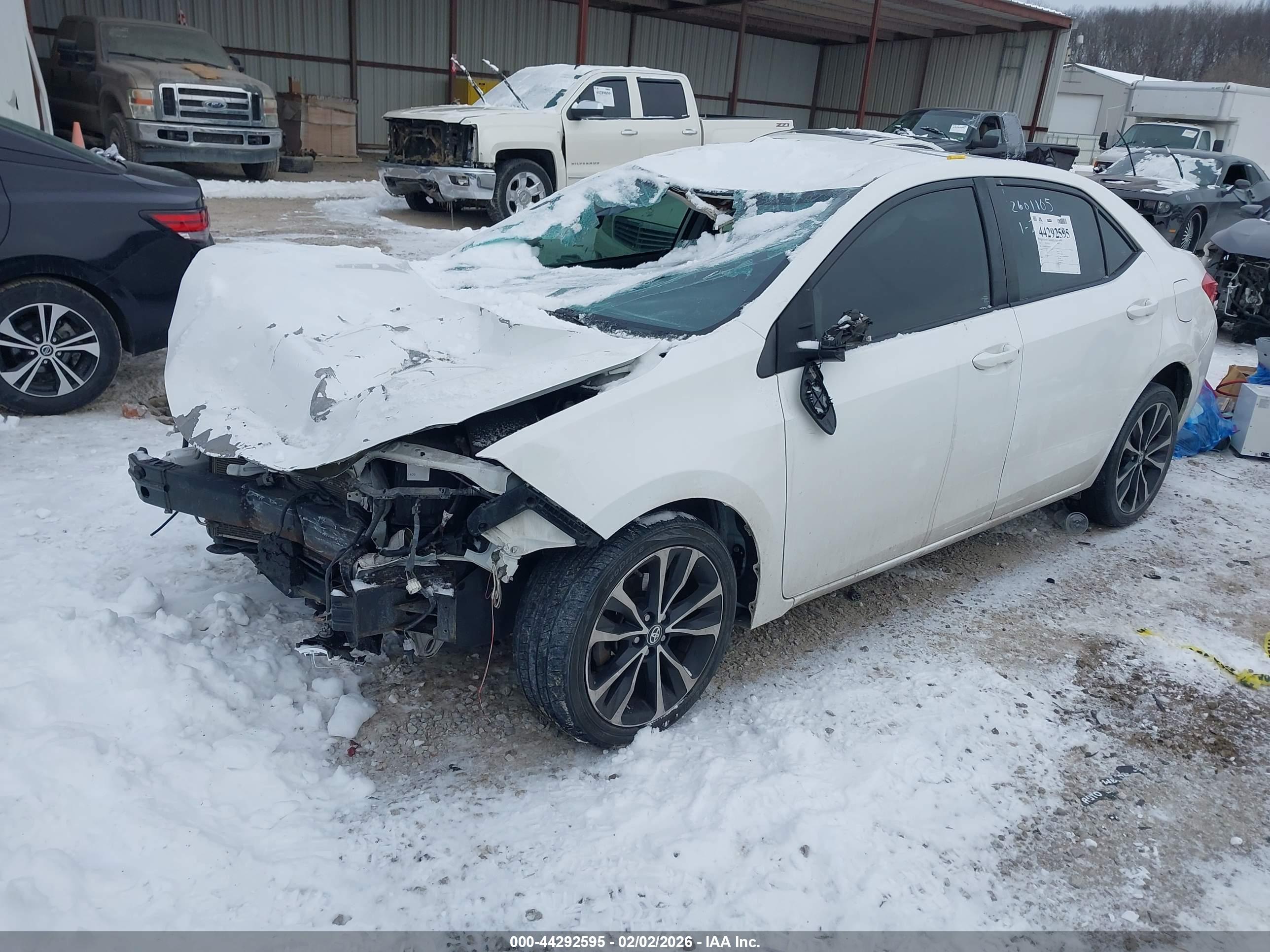 TOYOTA COROLLA image 2