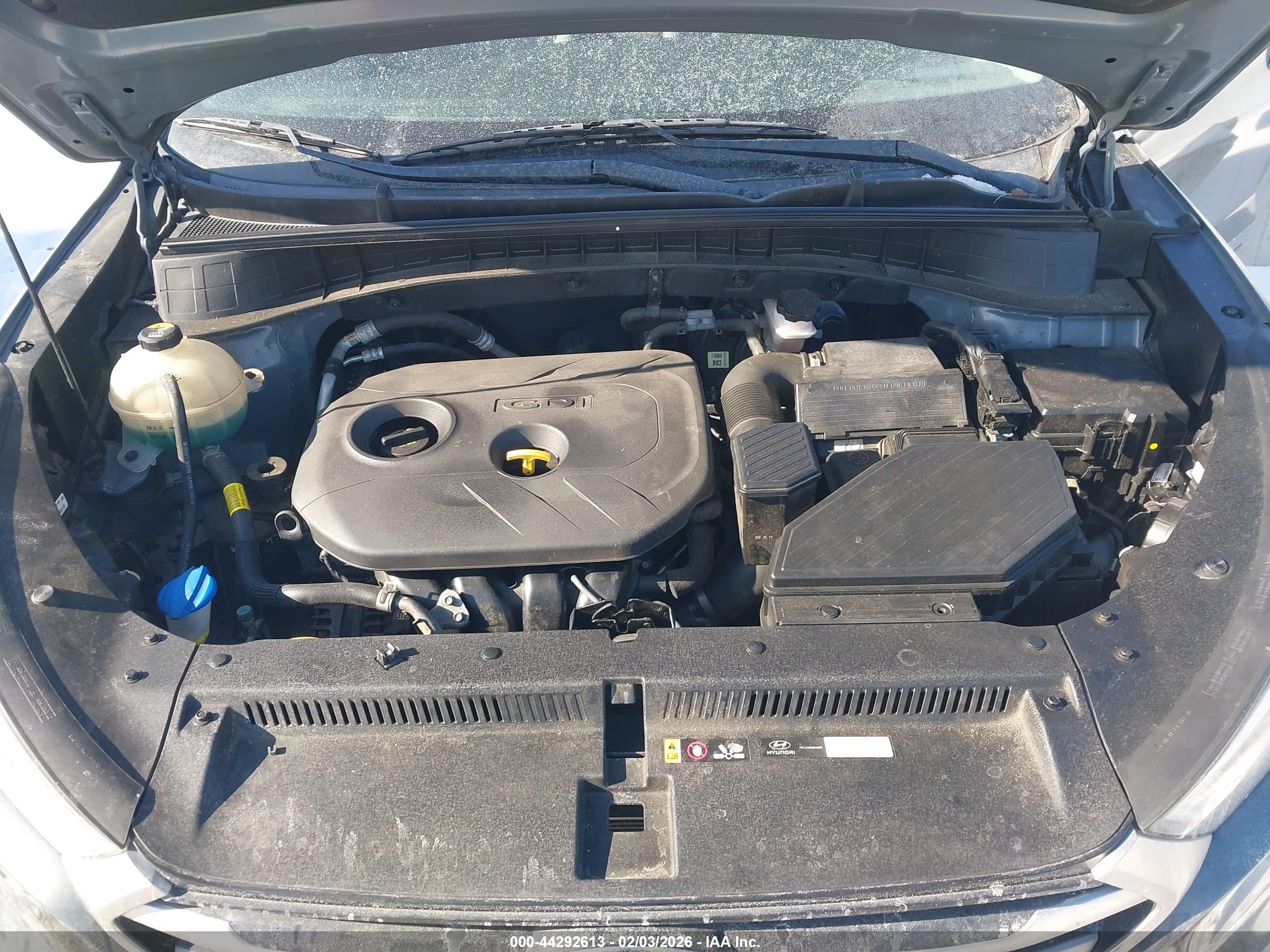 HYUNDAI TUCSON image 10
