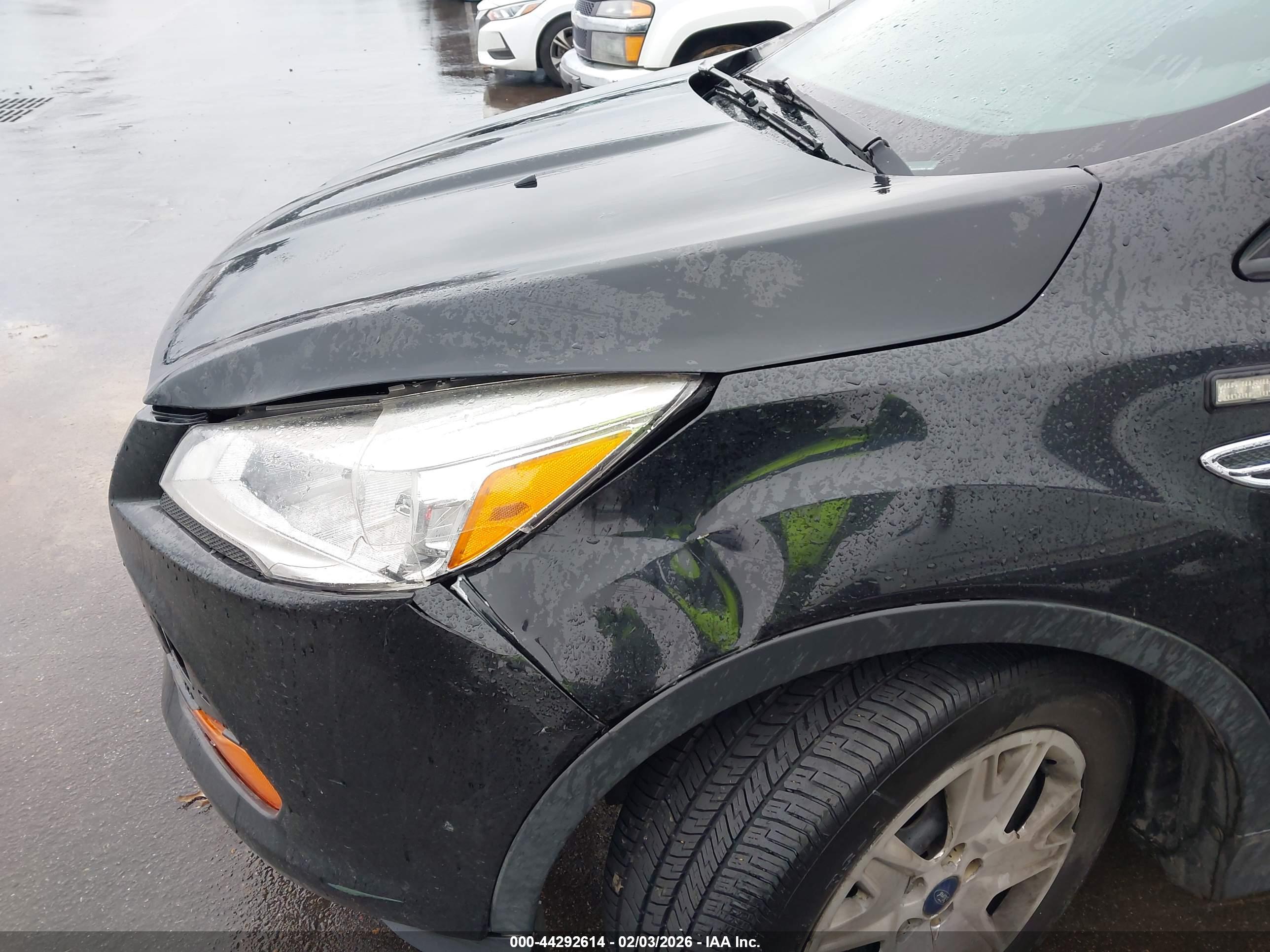 FORD ESCAPE image 6