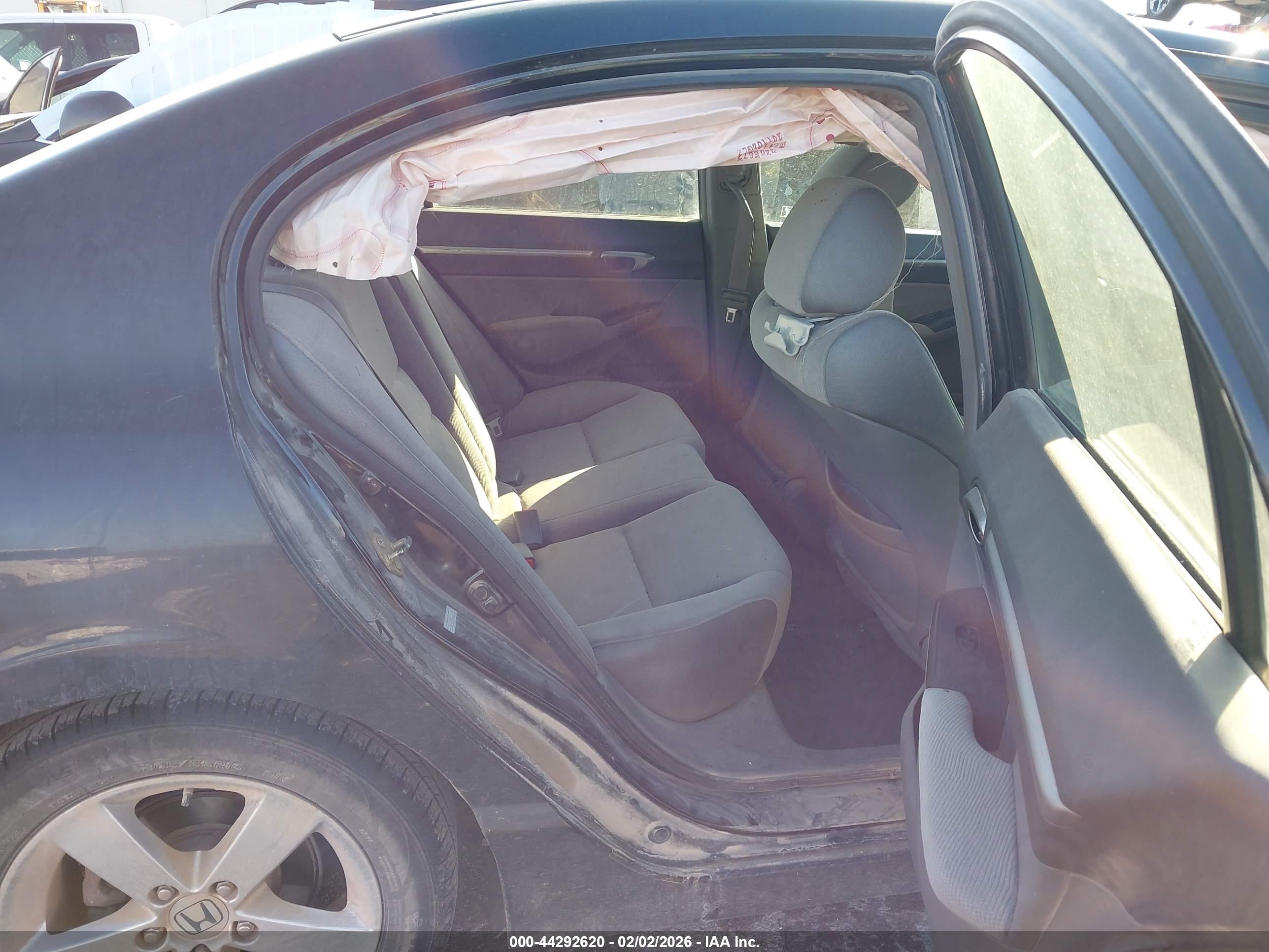 HONDA CIVIC image 8
