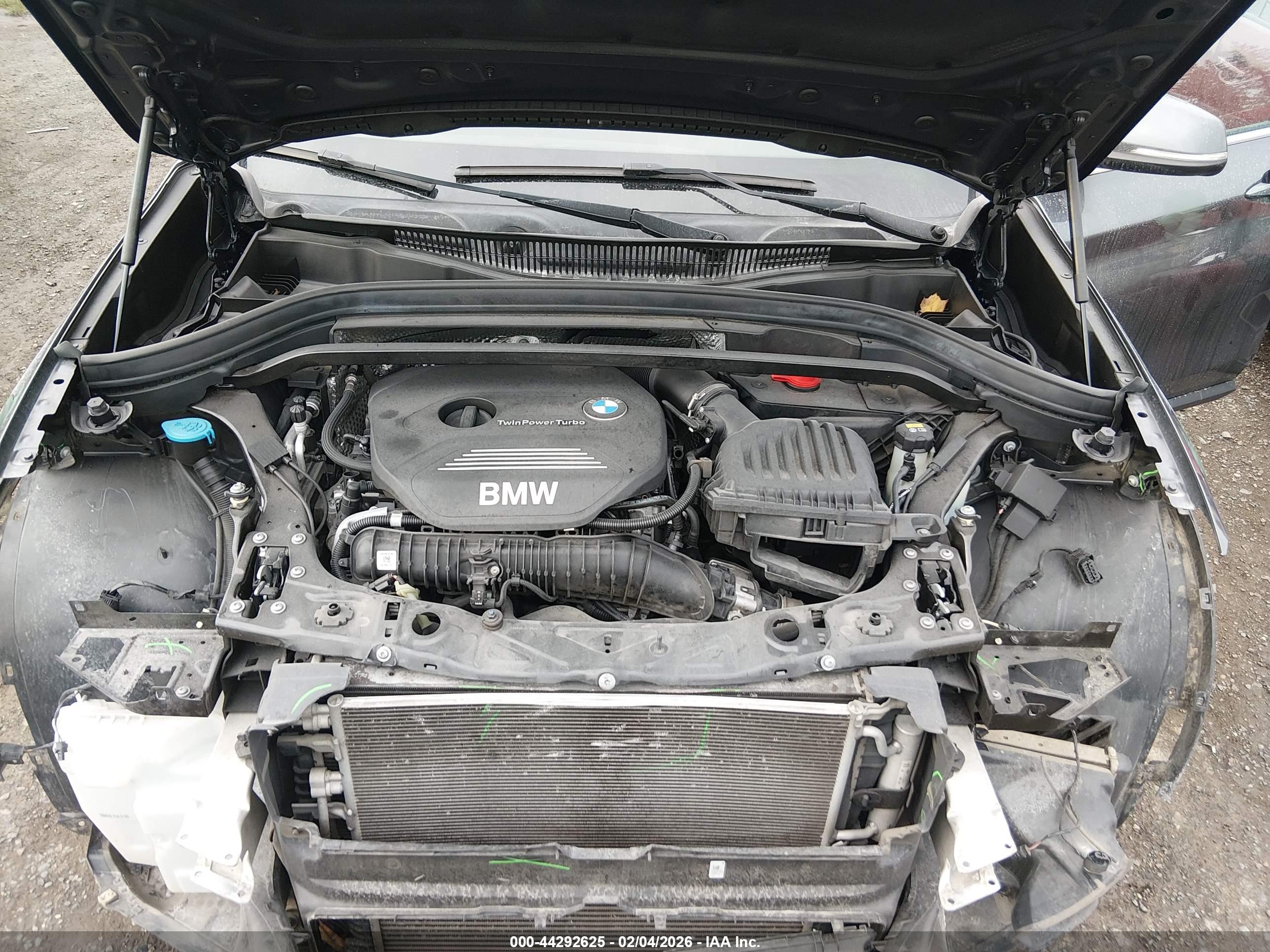 BMW X1 image 10