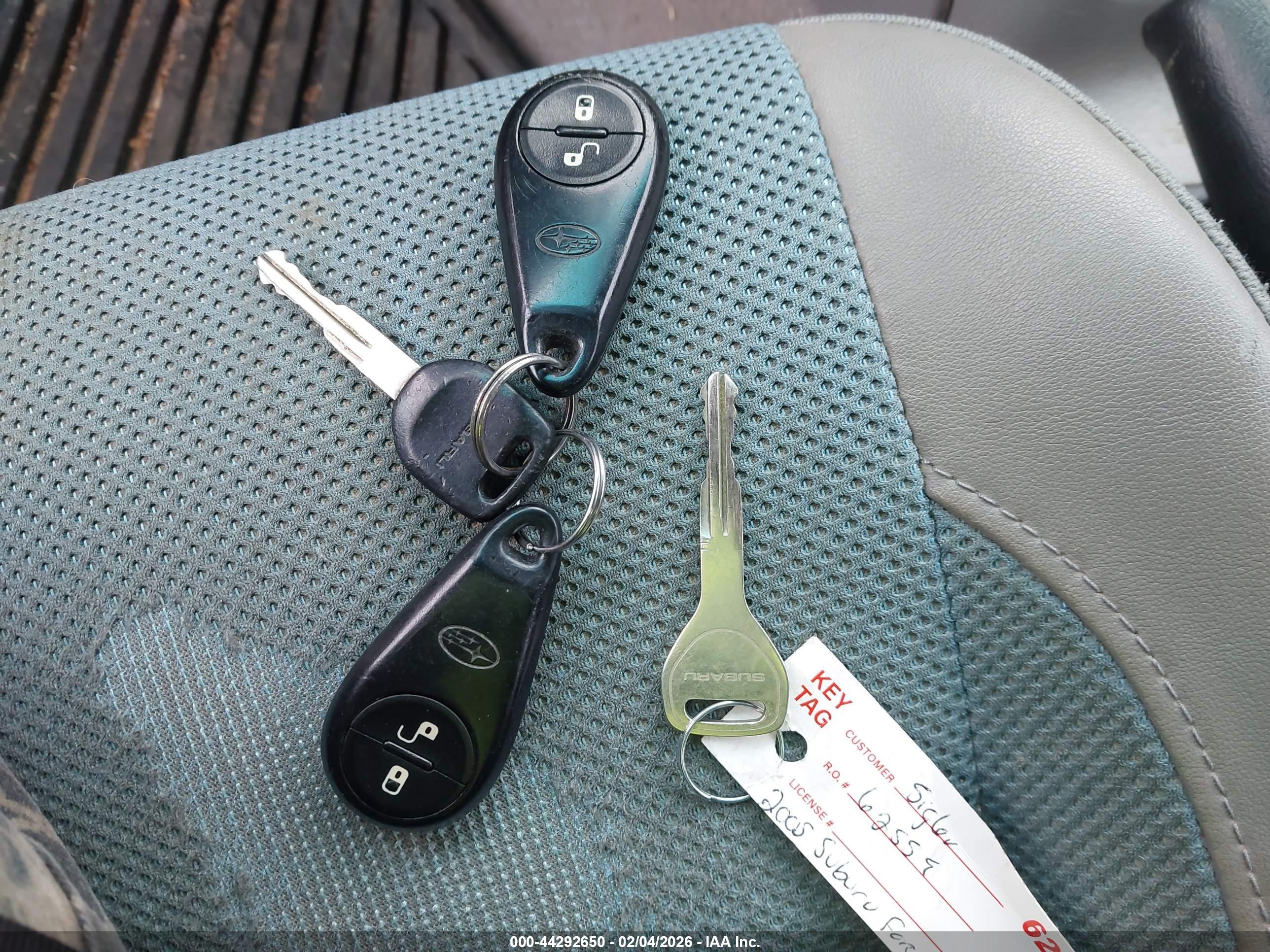 SUBARU FORESTER image 11