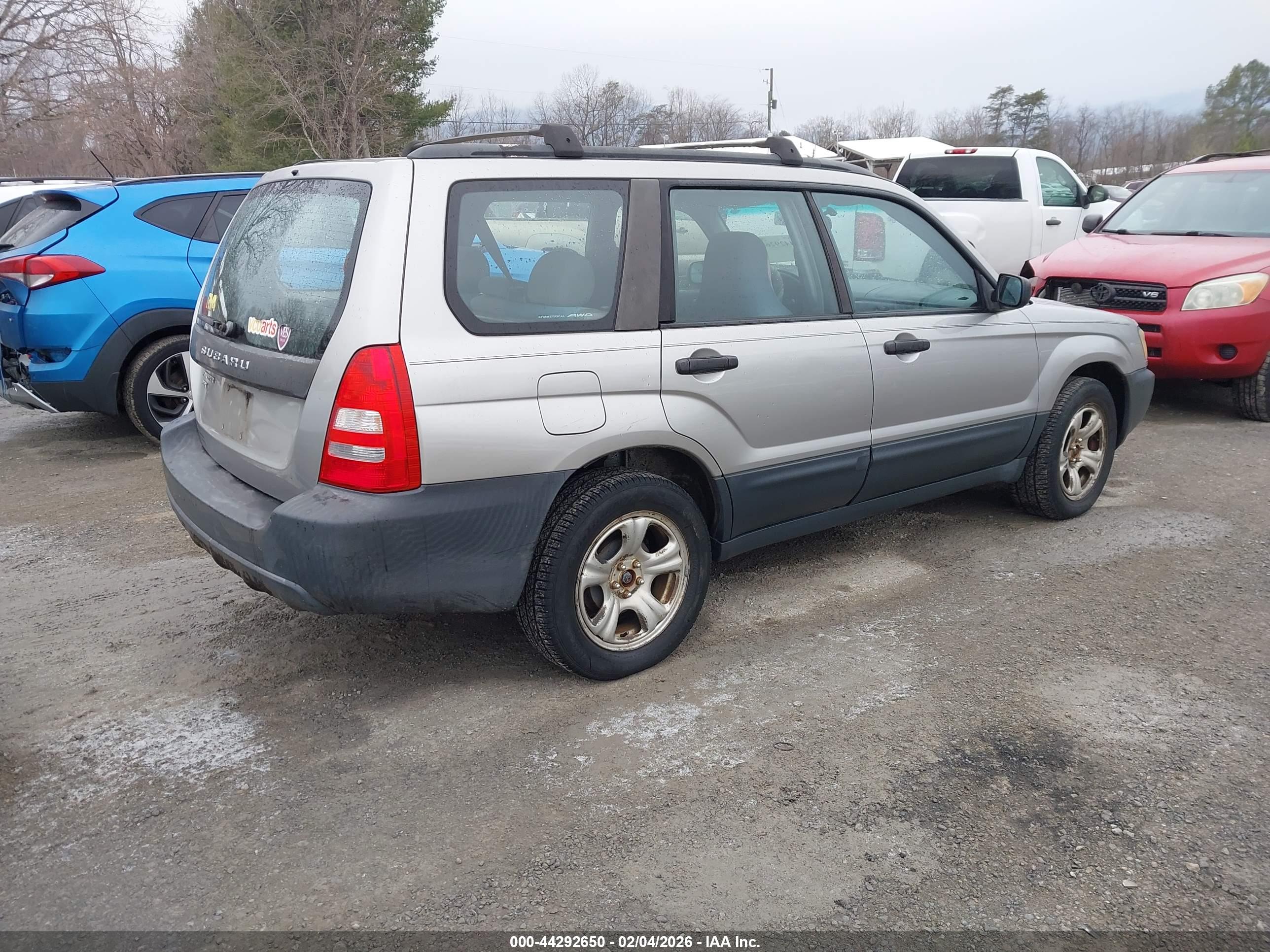 SUBARU FORESTER image 4
