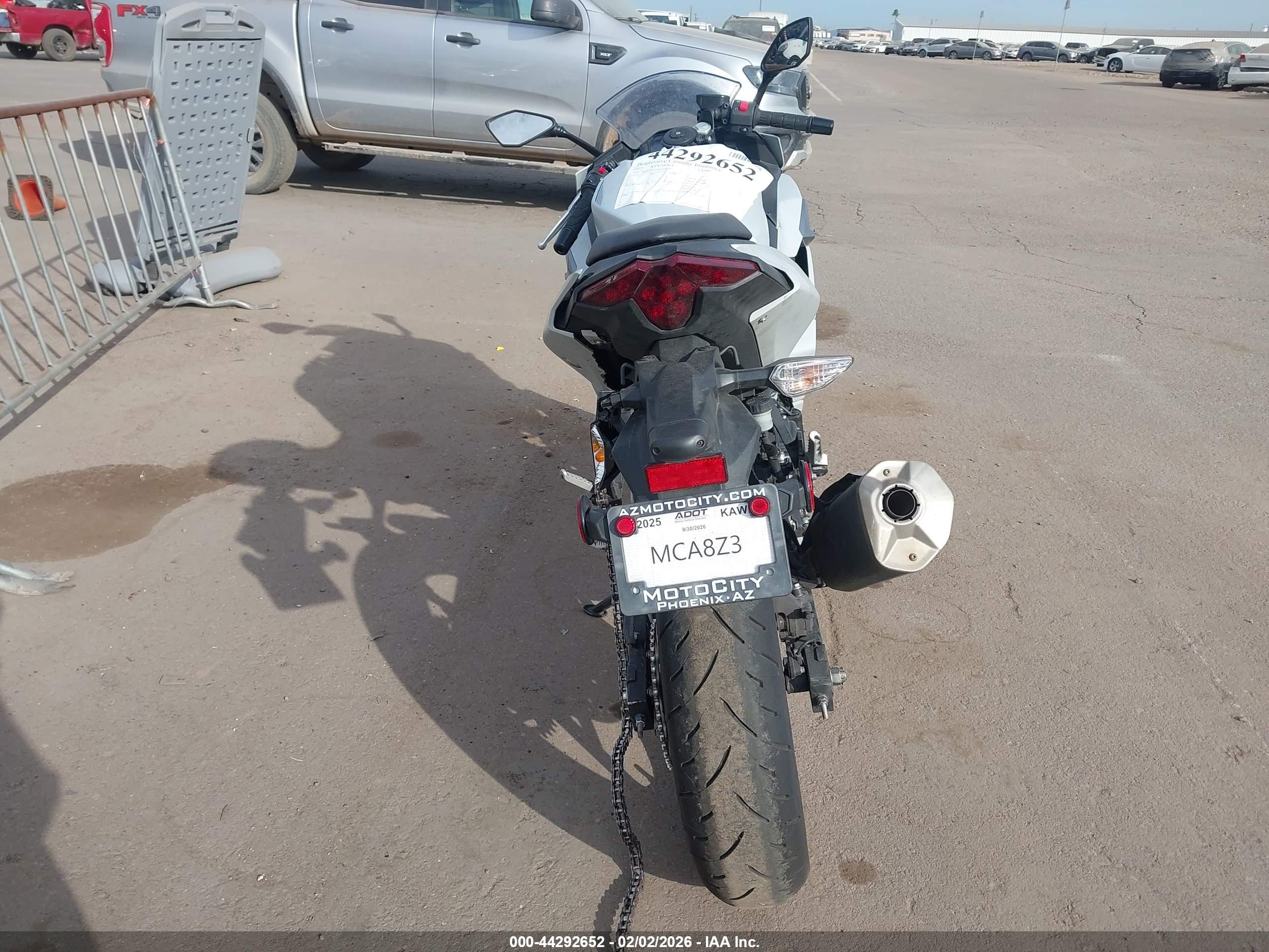 KAWASAKI EX500 image 6