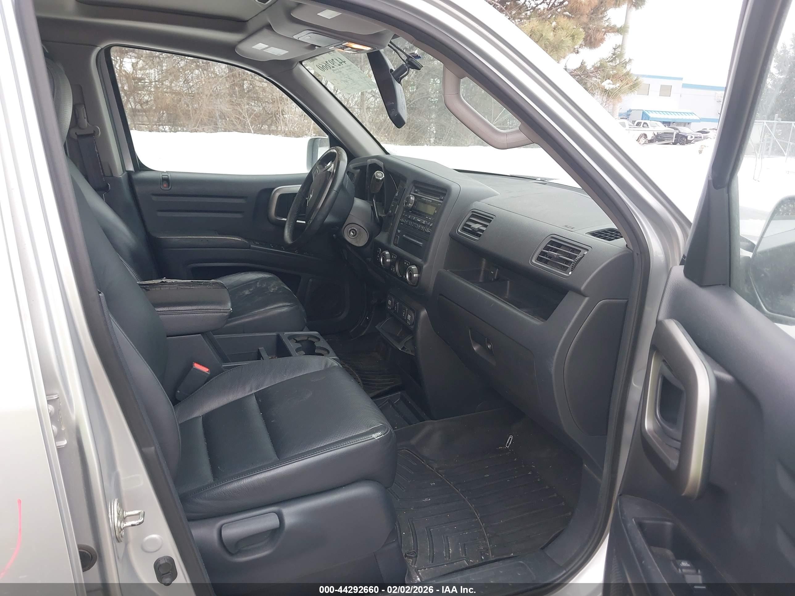 HONDA RIDGELINE image 5