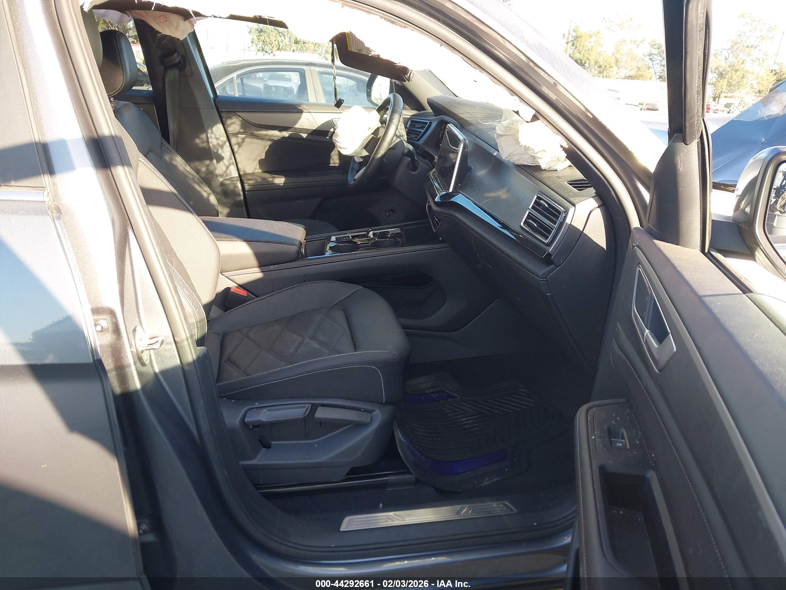 VOLKSWAGEN ATLAS image 5