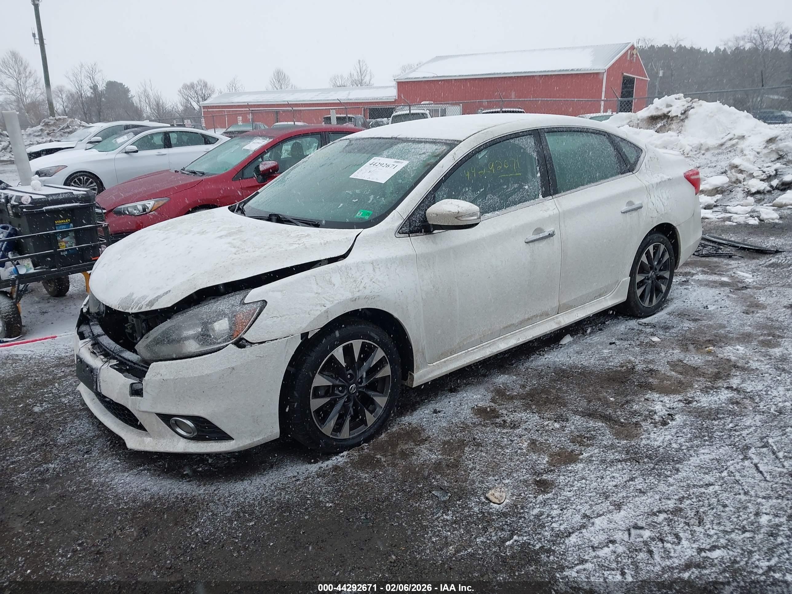 NISSAN SENTRA image 2