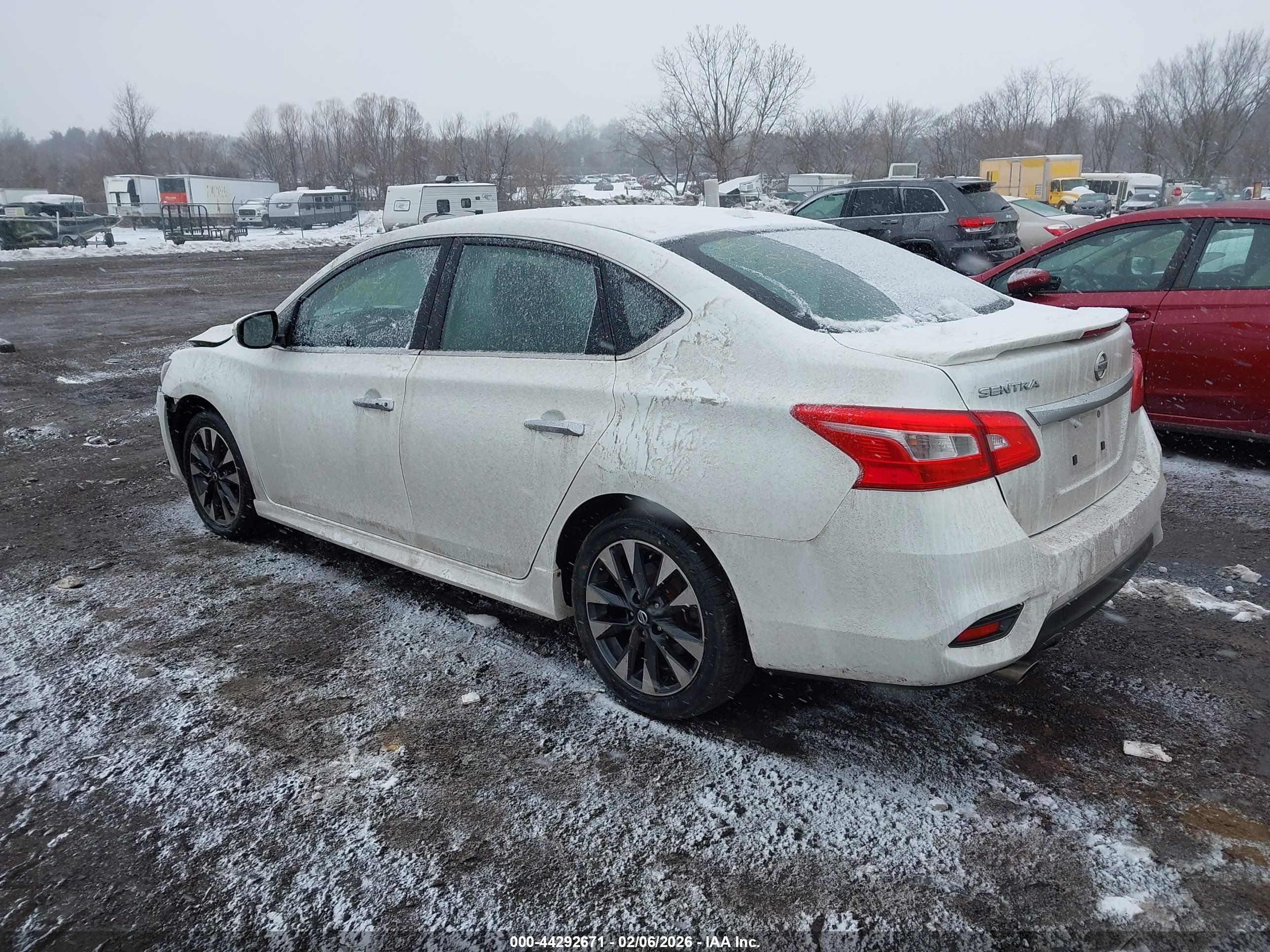 NISSAN SENTRA image 3