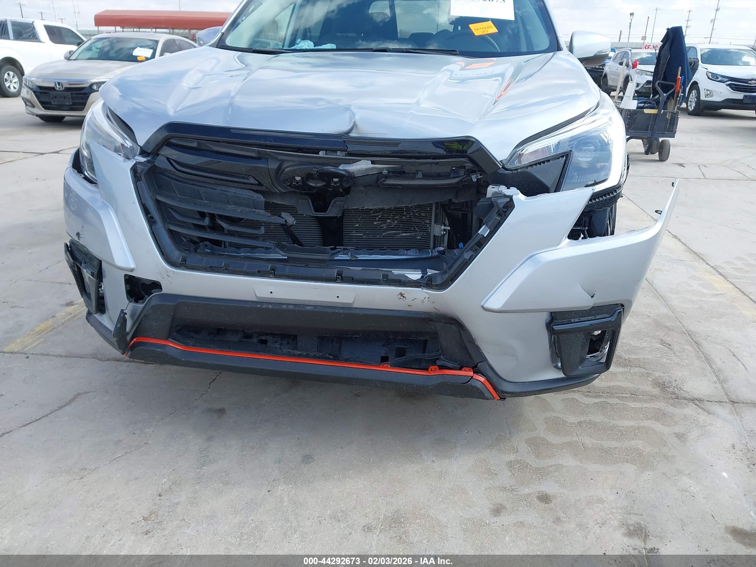 SUBARU FORESTER image 6