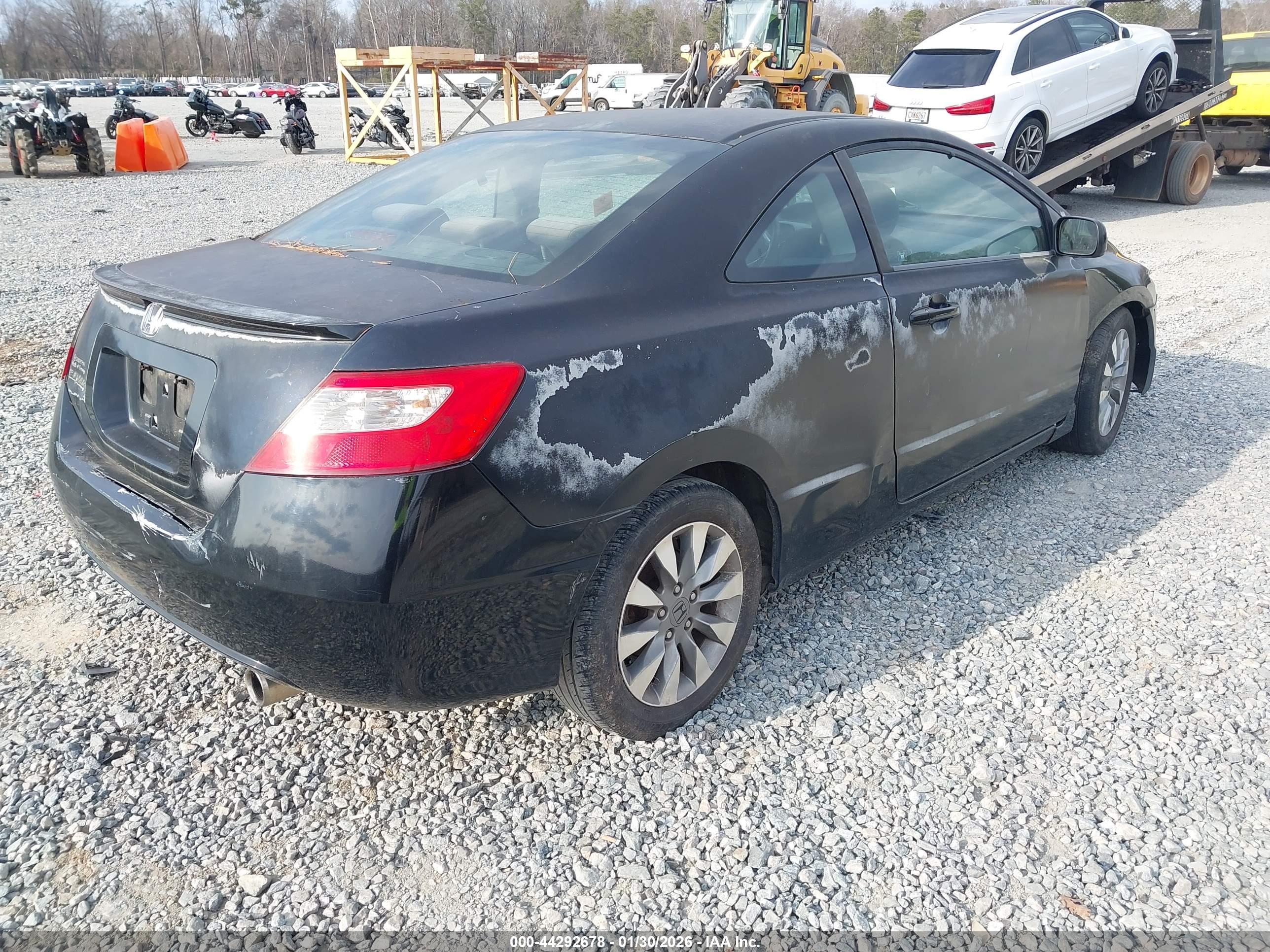 HONDA CIVIC image 4