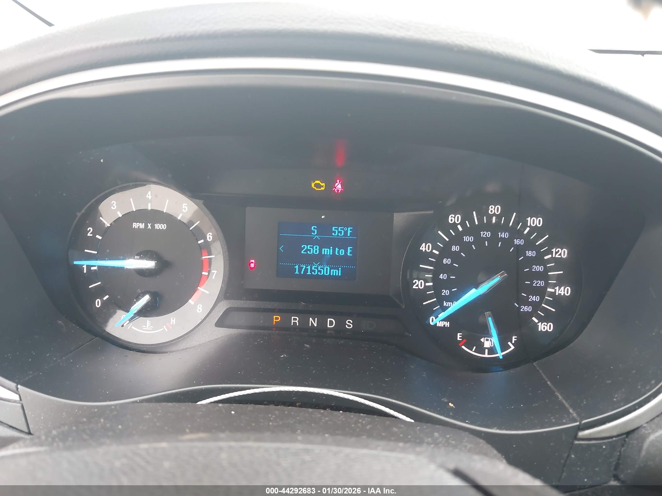 FORD FUSION image 7