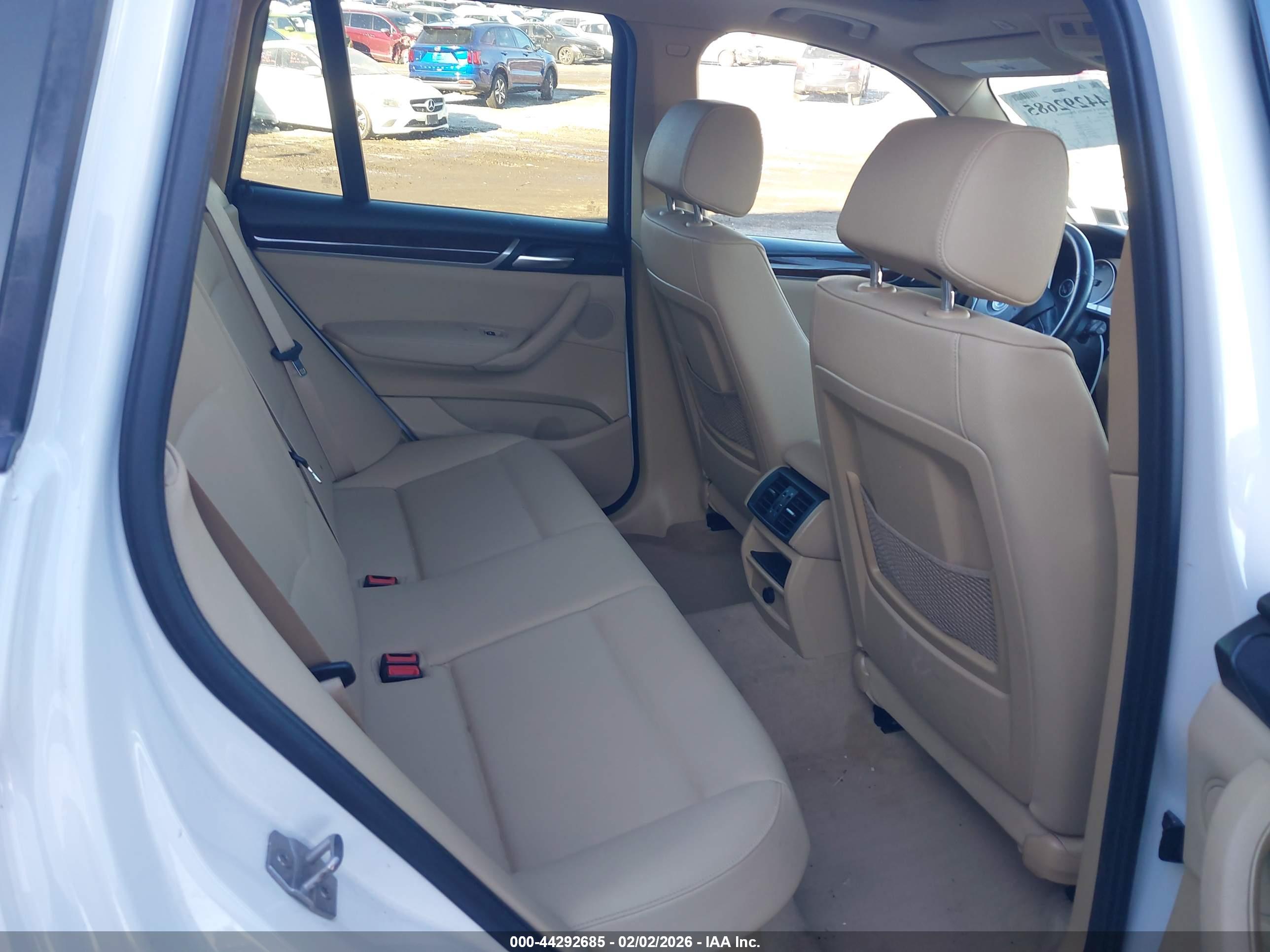 BMW X3 image 8