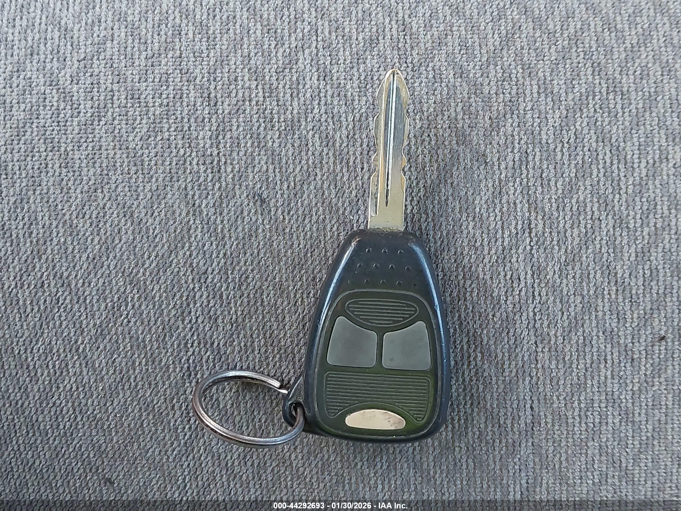 DODGE CARAVAN image 11