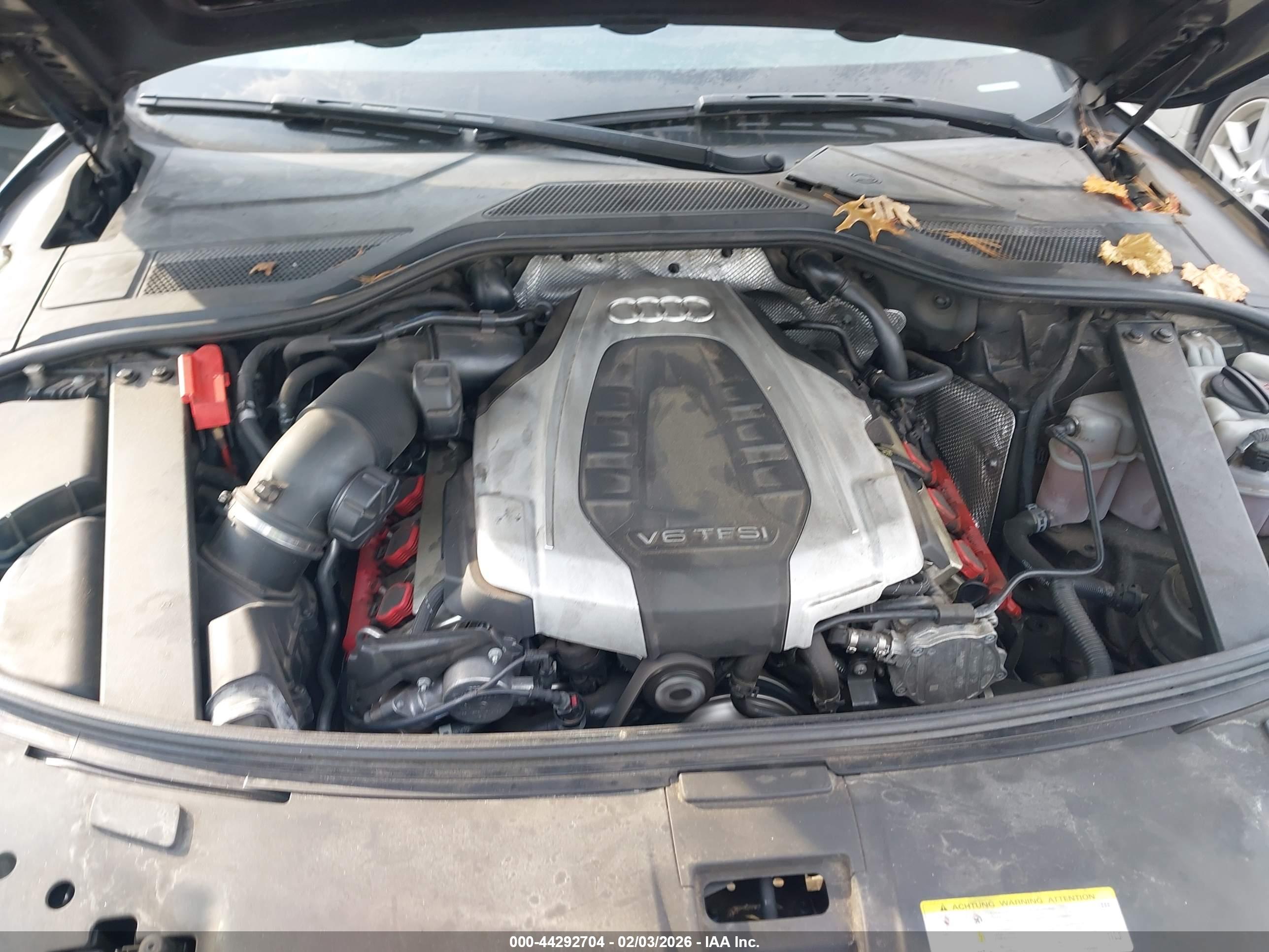 AUDI A8 image 10