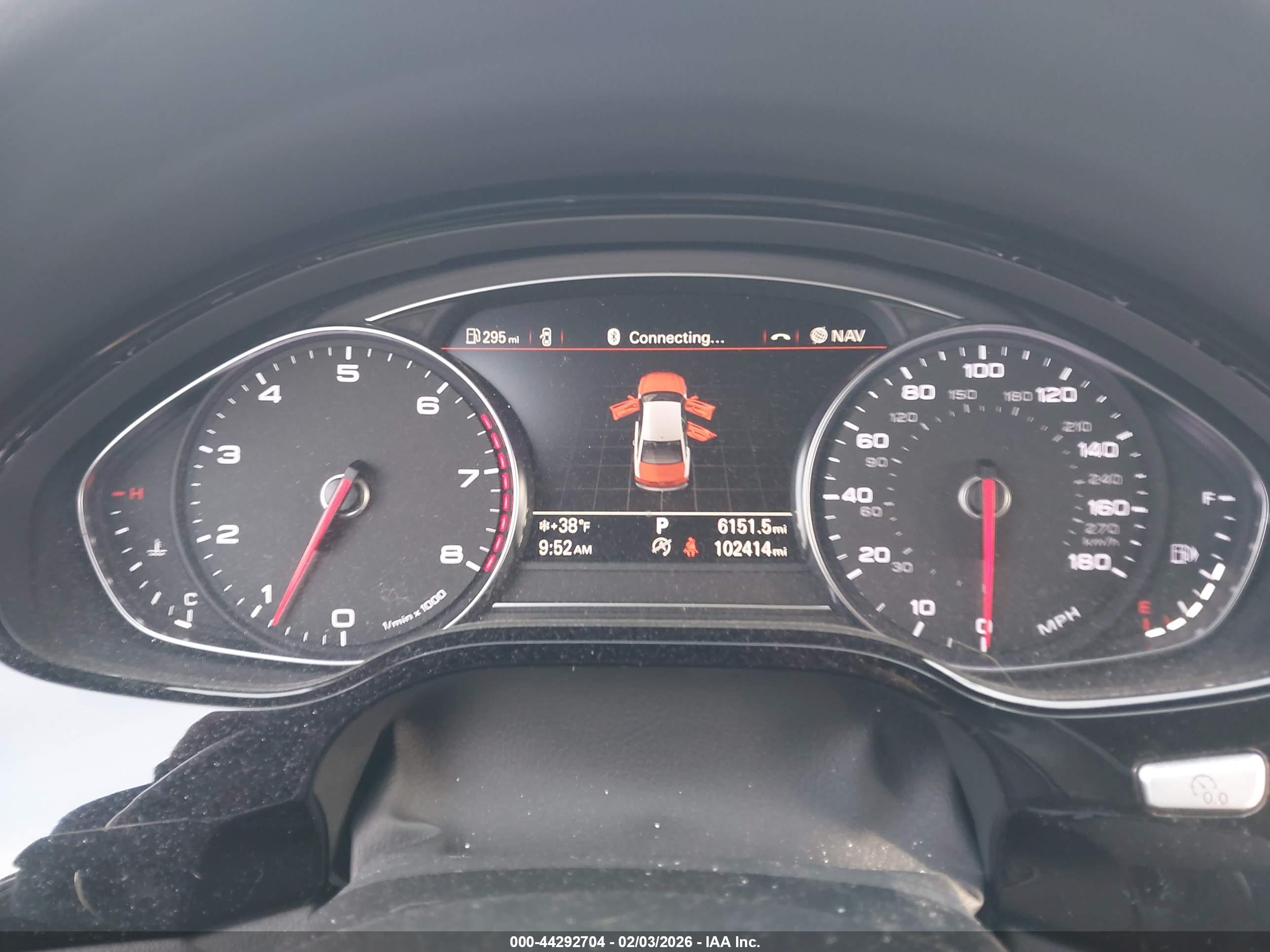 AUDI A8 image 7