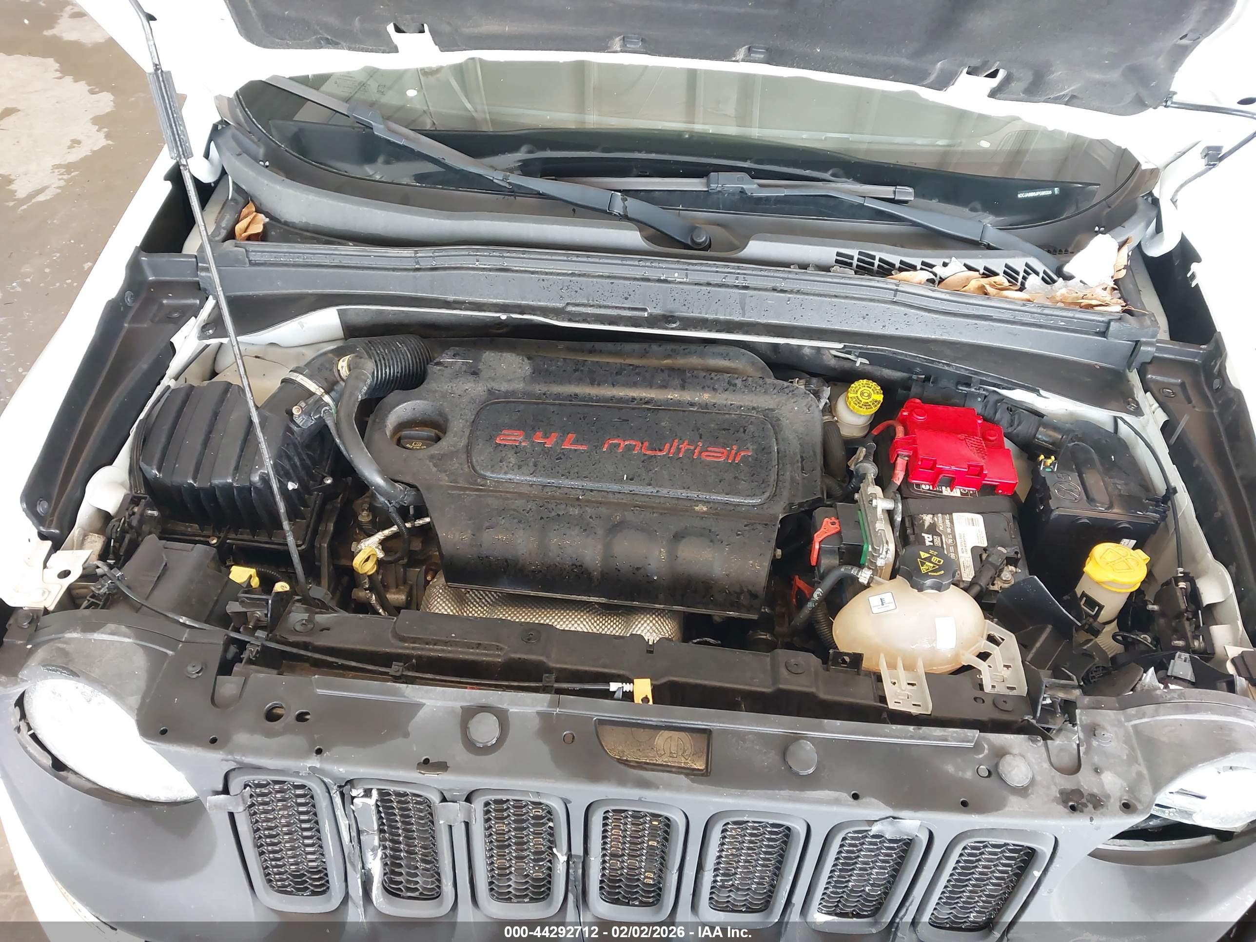 JEEP RENEGADE image 10