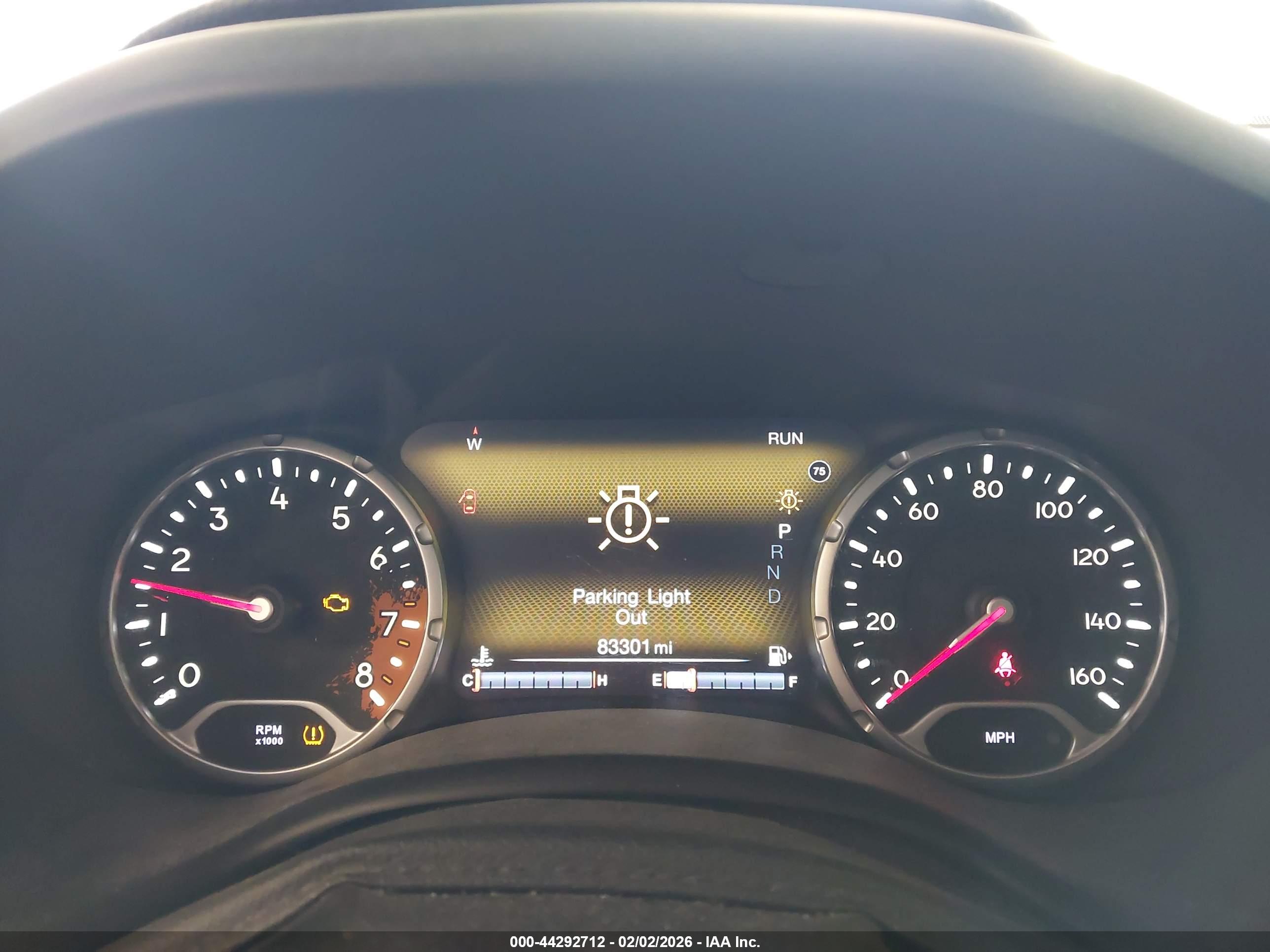 JEEP RENEGADE image 7