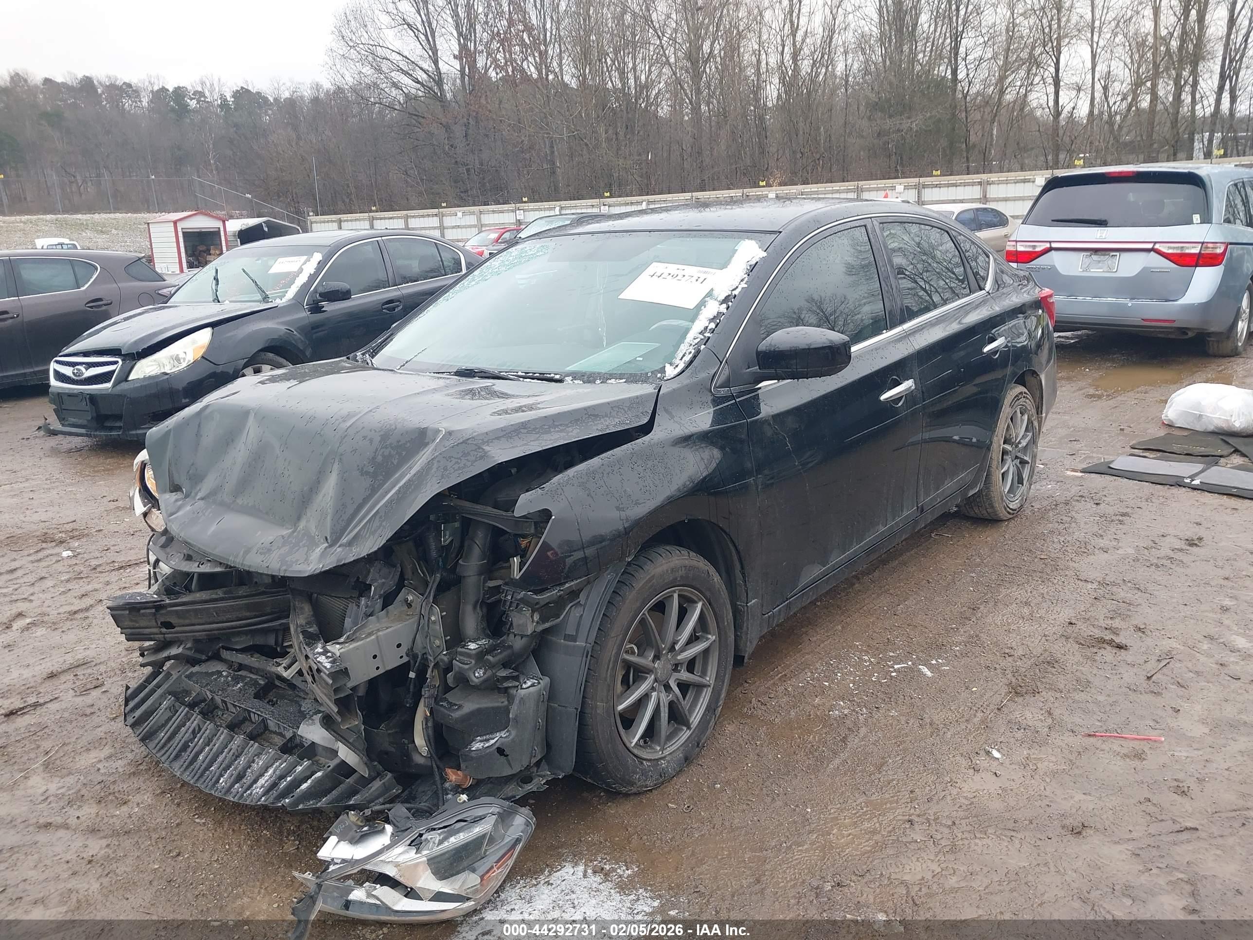 NISSAN SENTRA image 2