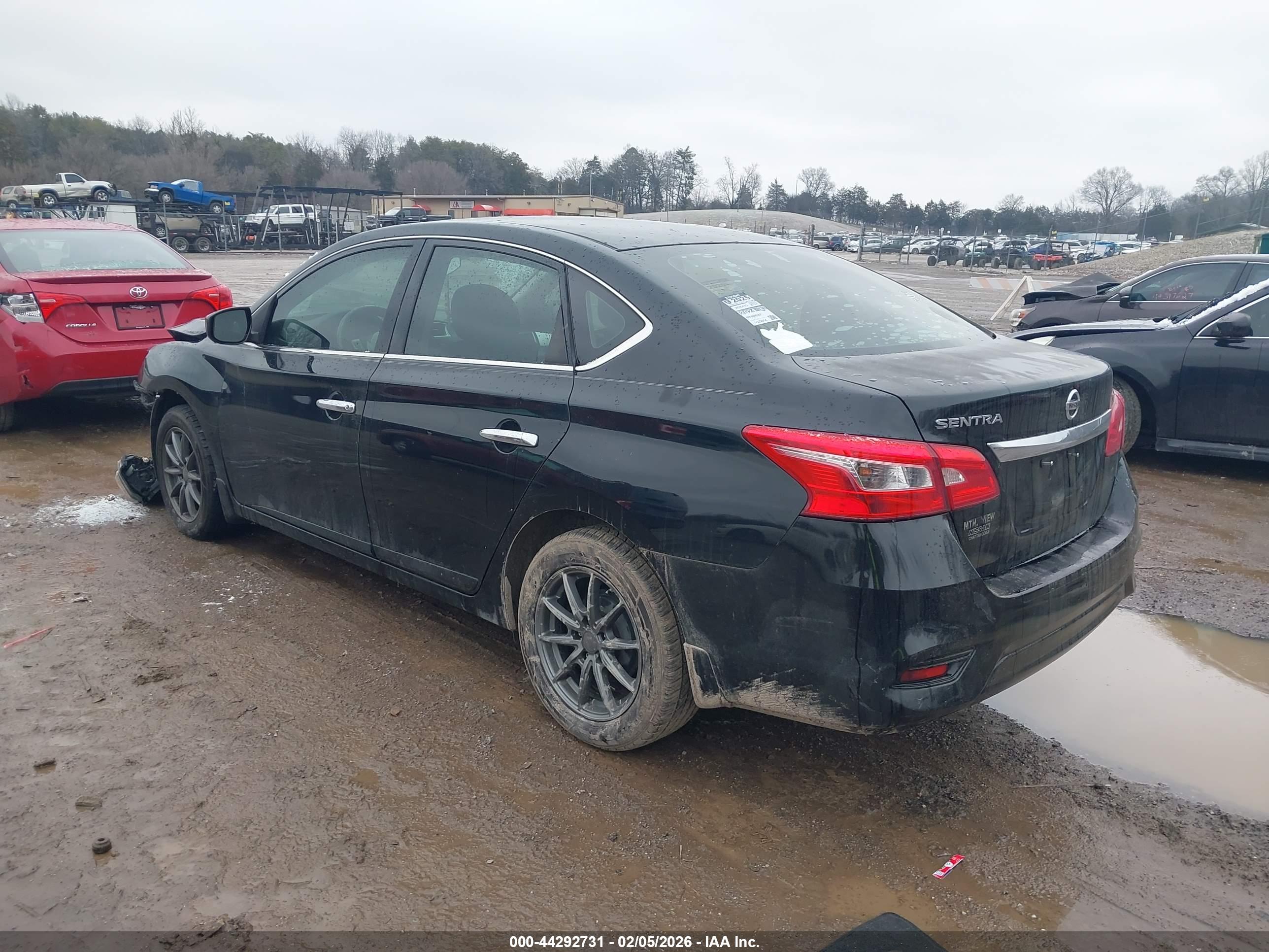 NISSAN SENTRA image 3