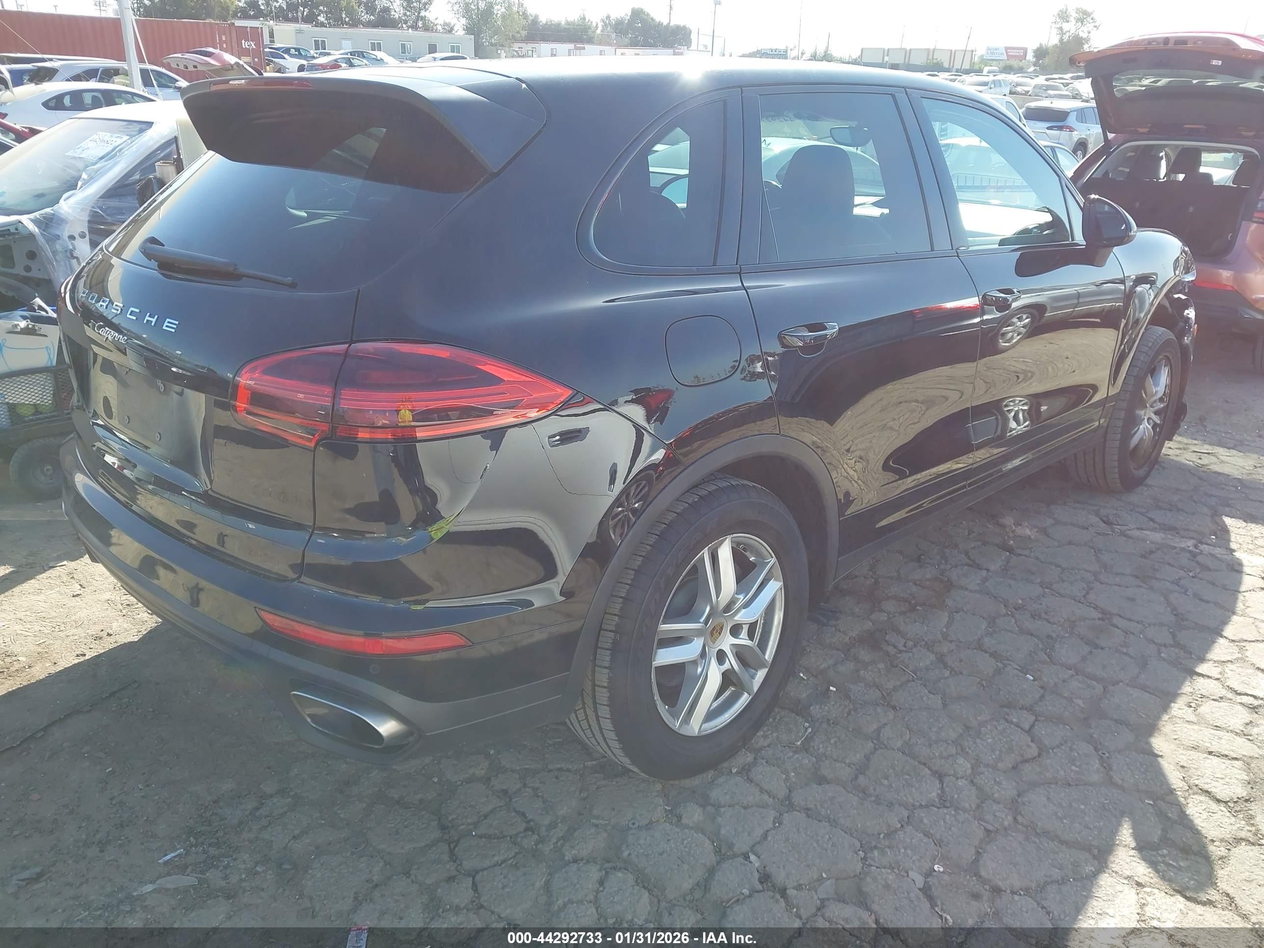 PORSCHE CAYENNE image 4