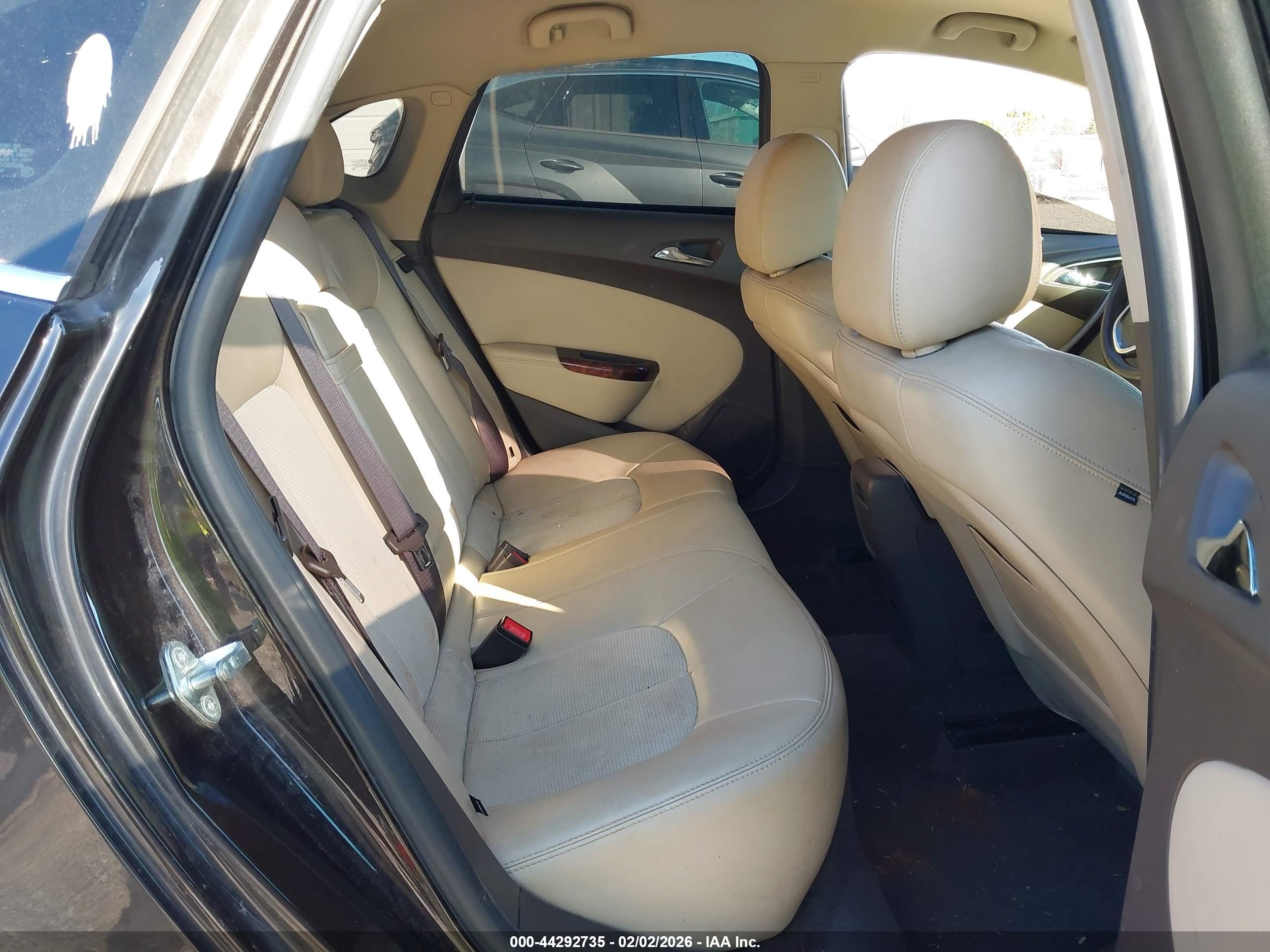 BUICK VERANO image 8