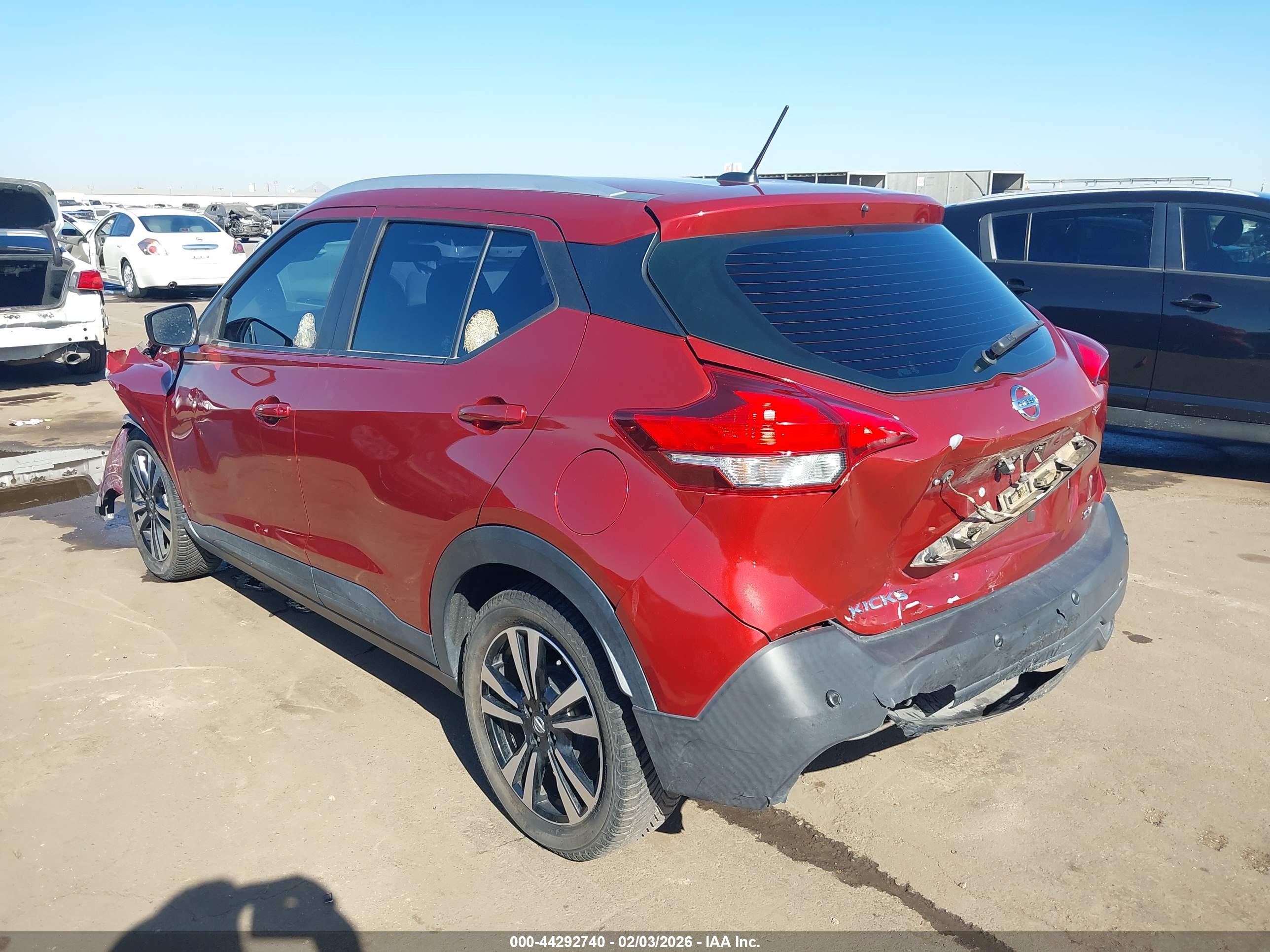 NISSAN KICKS image 3