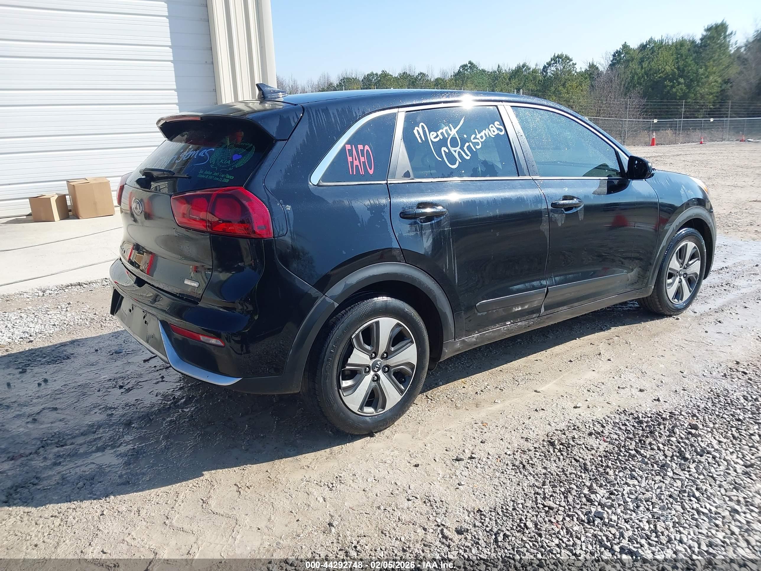 KIA NIRO image 4
