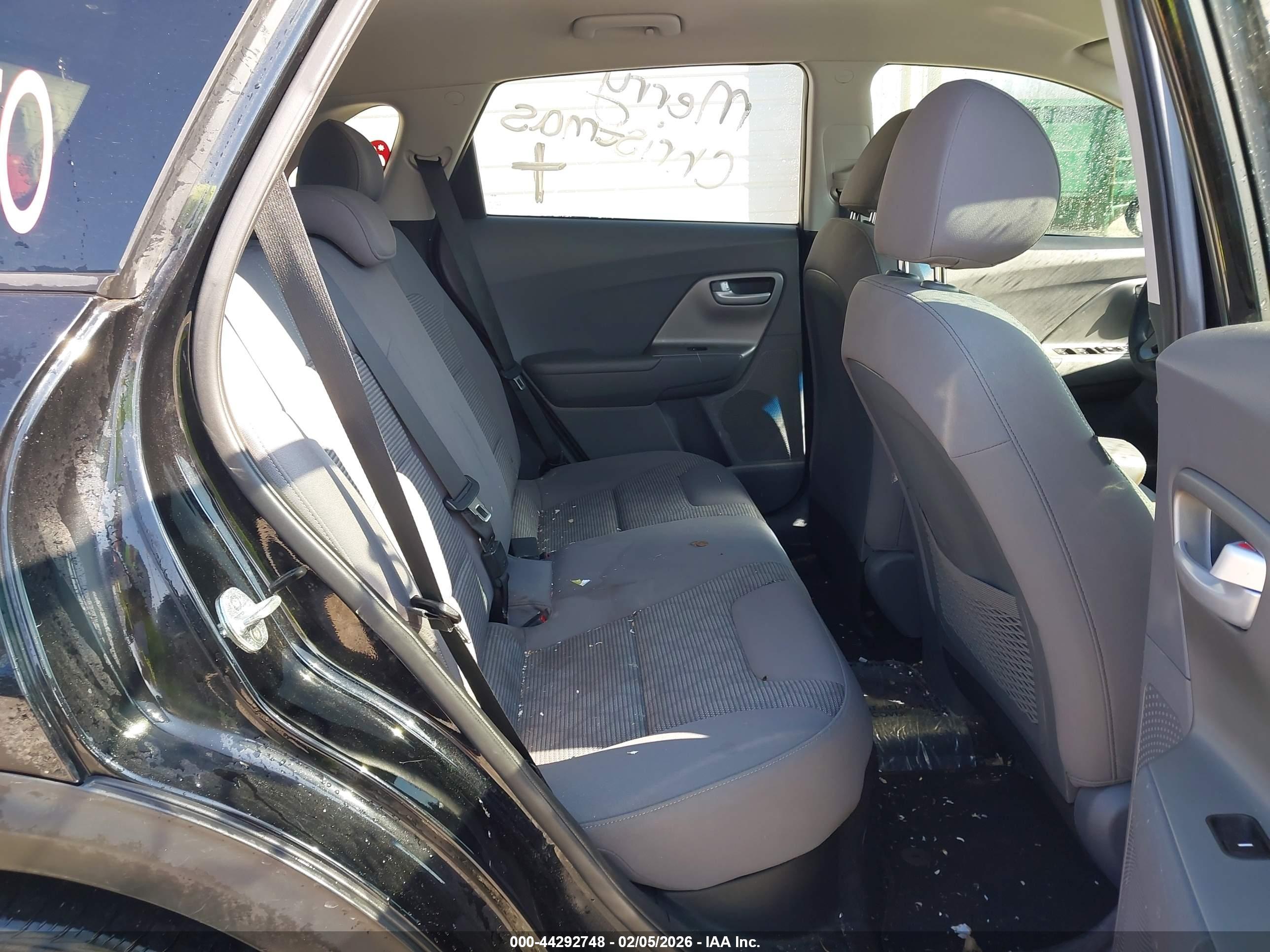 KIA NIRO image 8
