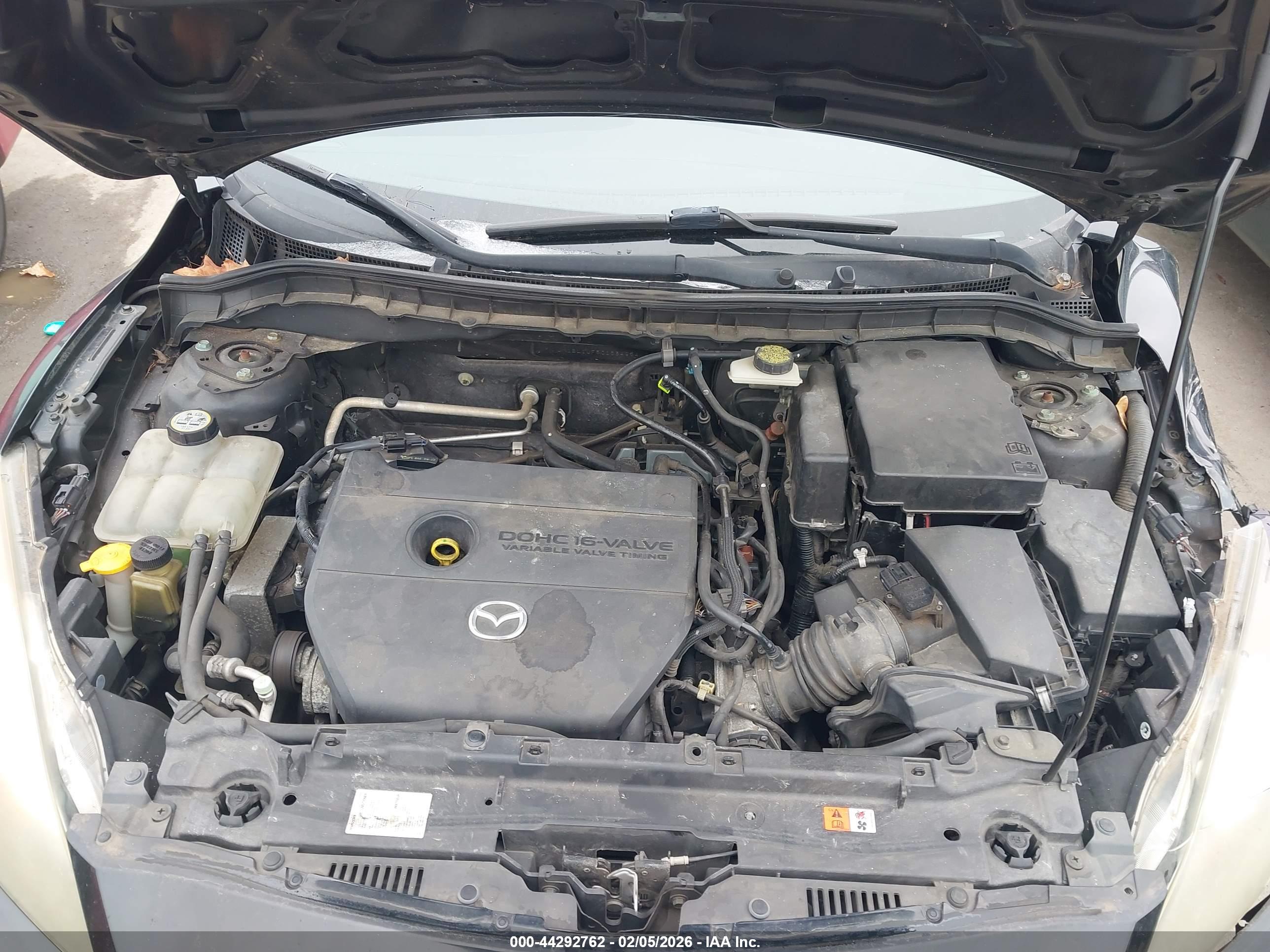 MAZDA MAZDA3 image 10