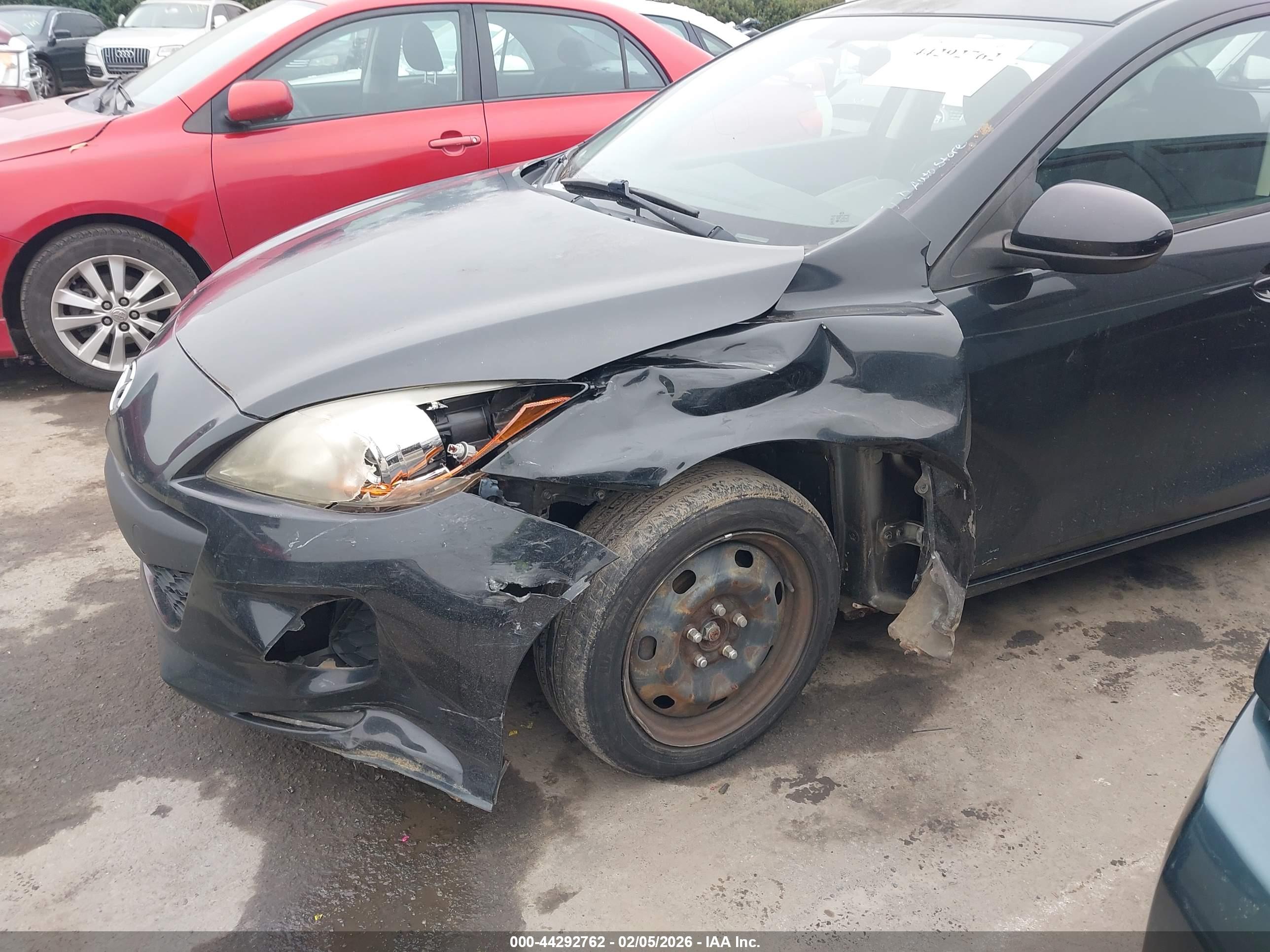 MAZDA MAZDA3 image 6