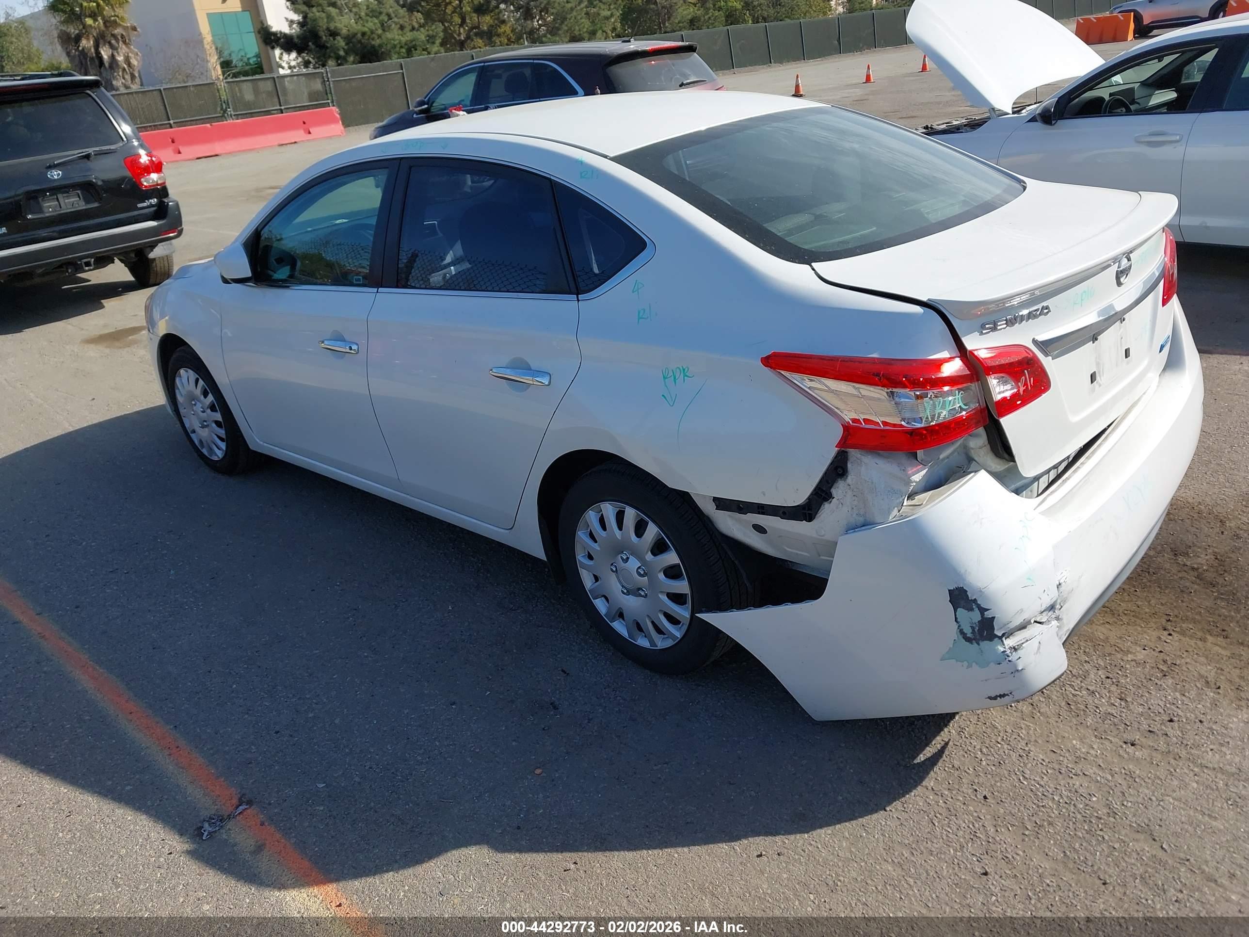 NISSAN SENTRA image 3