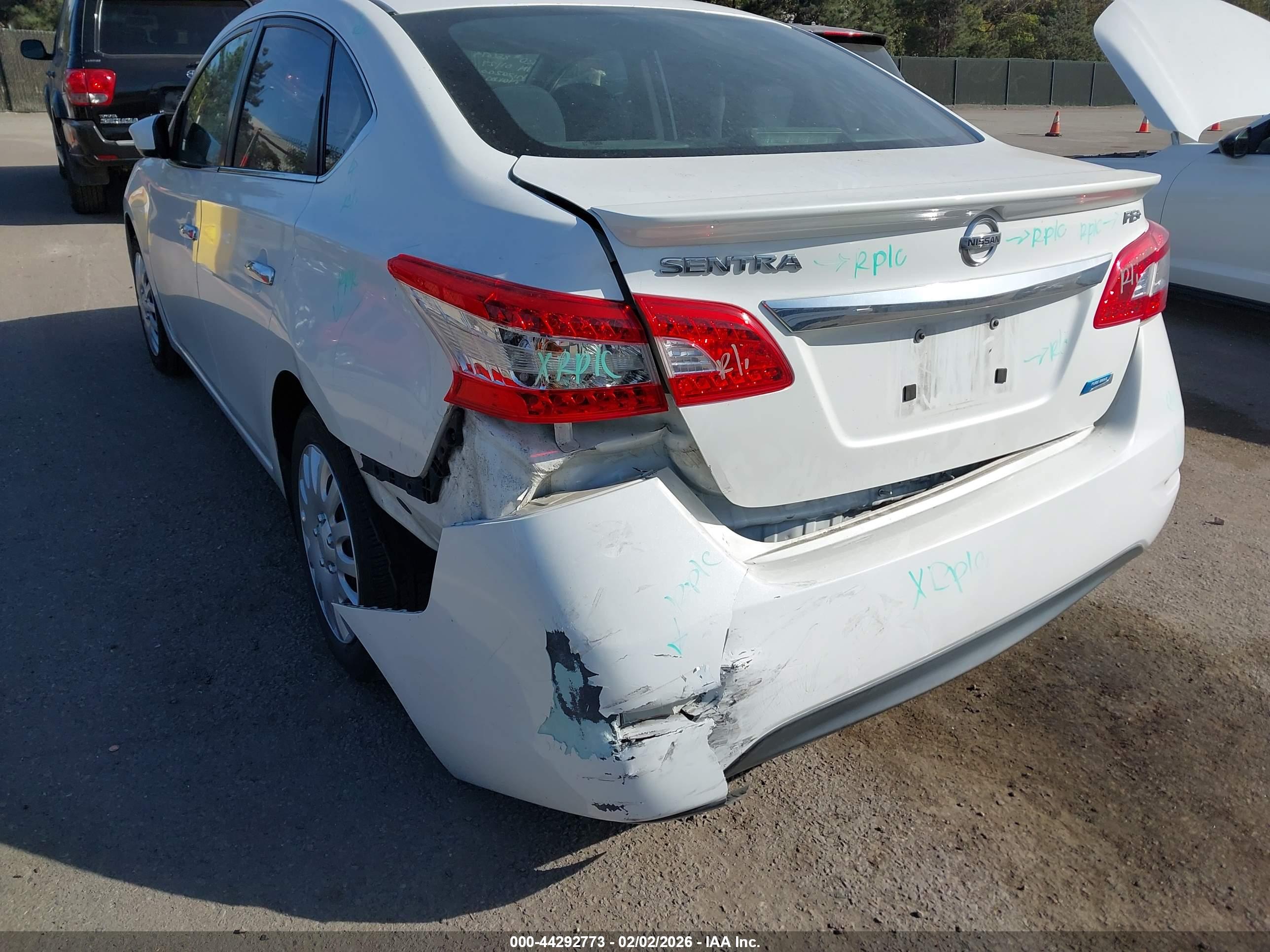 NISSAN SENTRA image 6