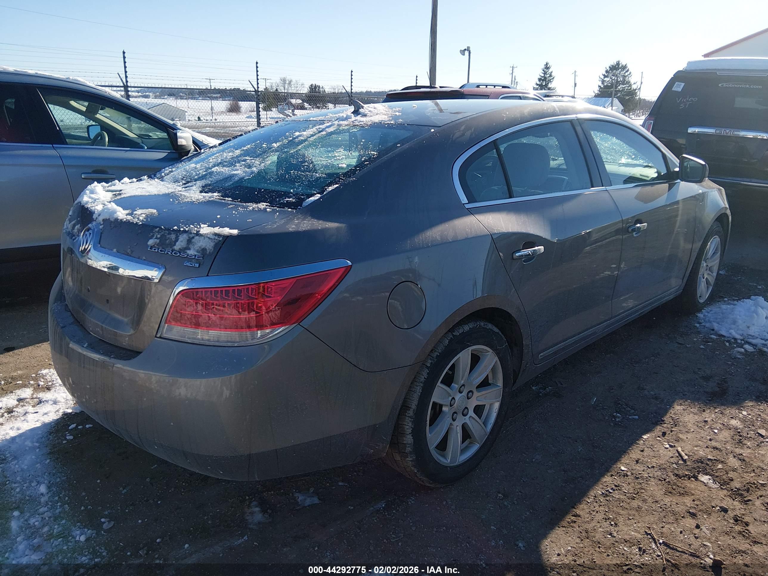 BUICK LACROSSE image 4