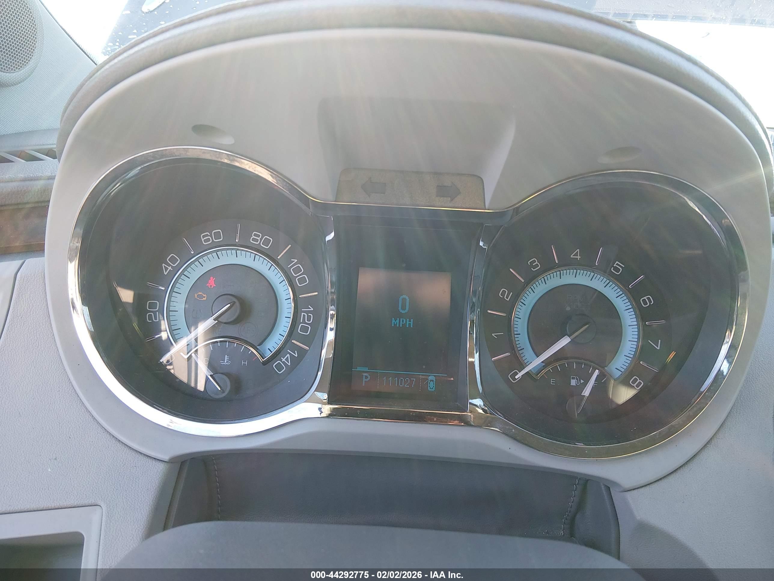 BUICK LACROSSE image 7