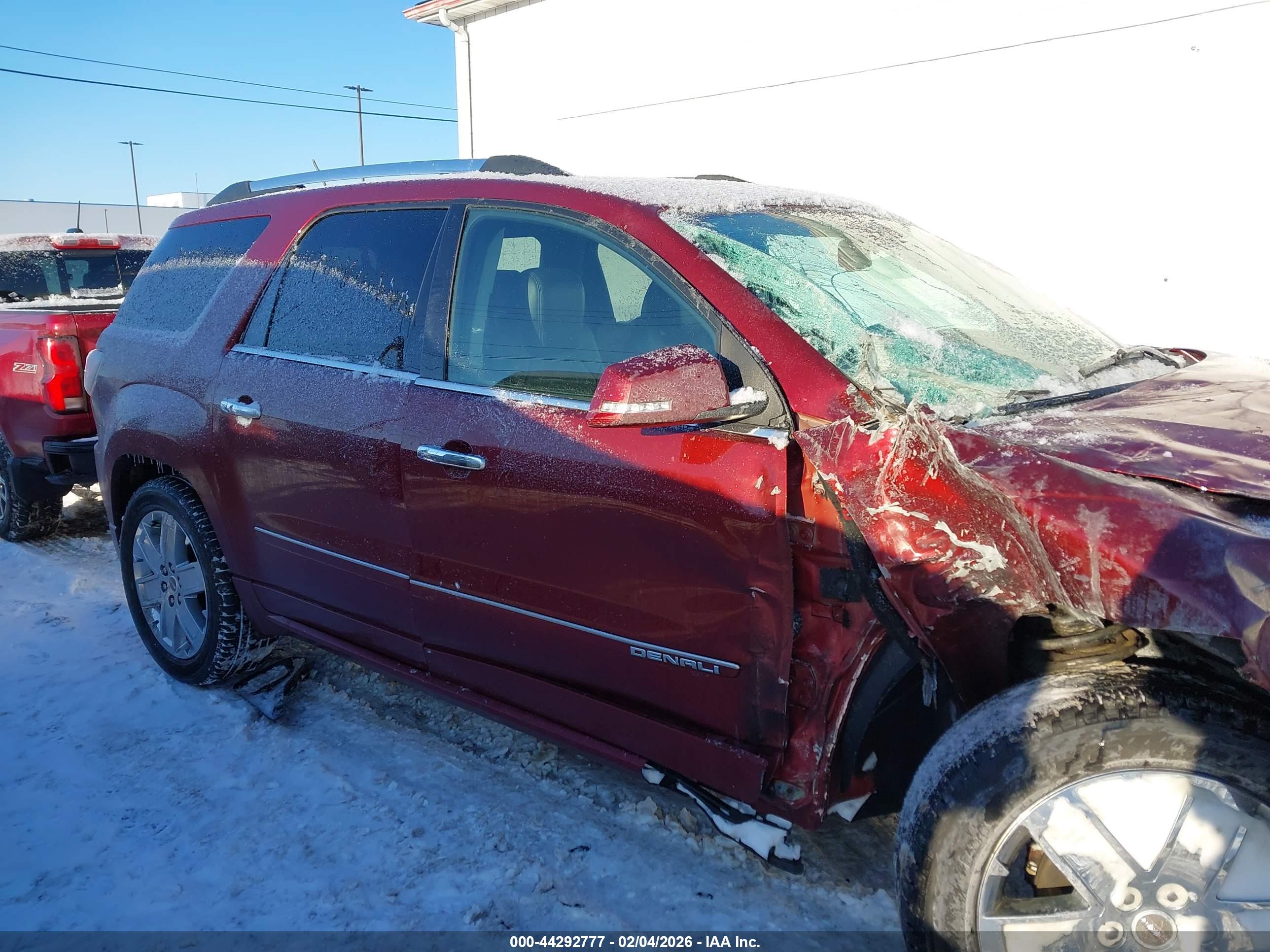 GMC ACADIA image 6