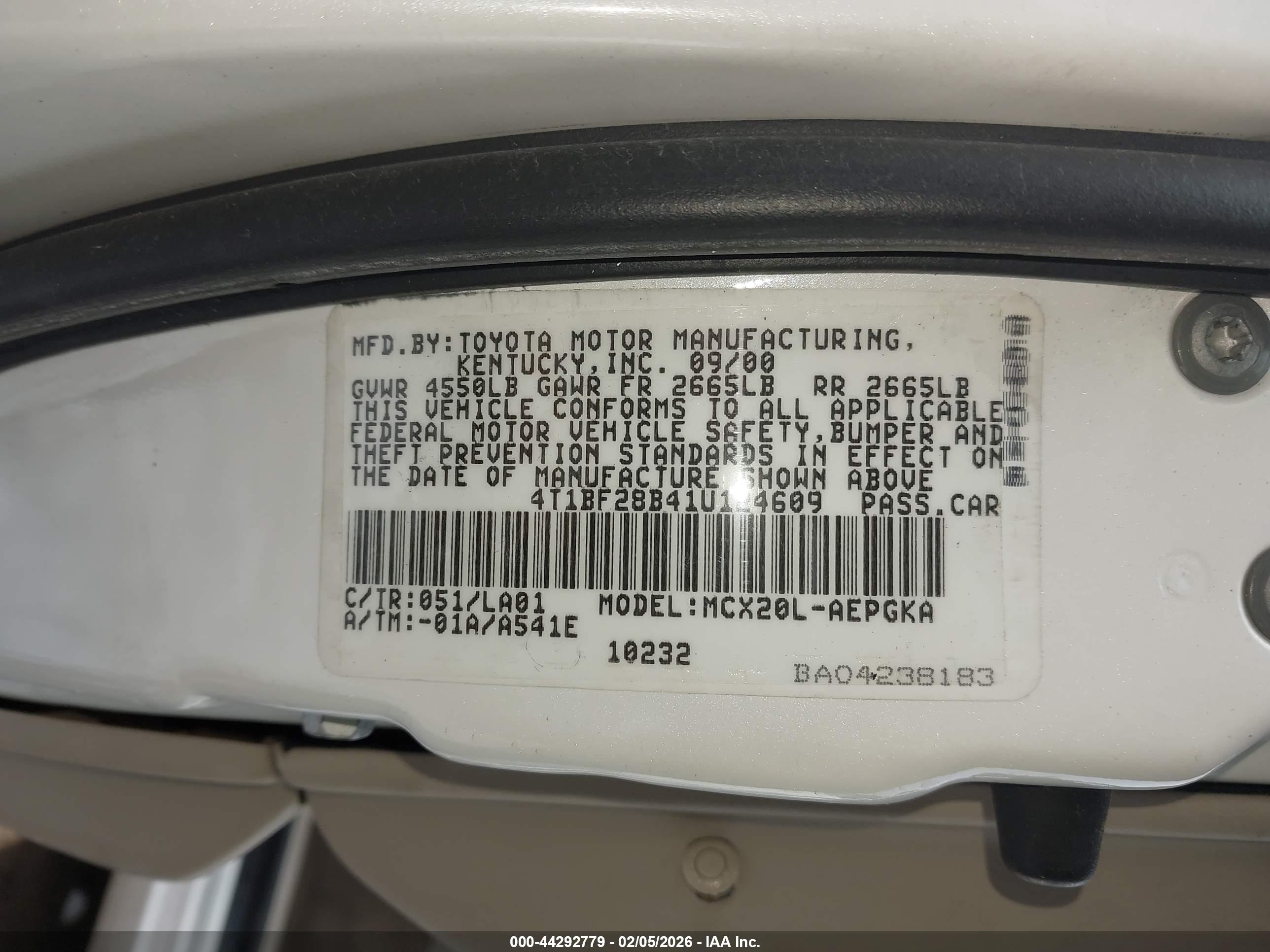 TOYOTA AVALON image 9