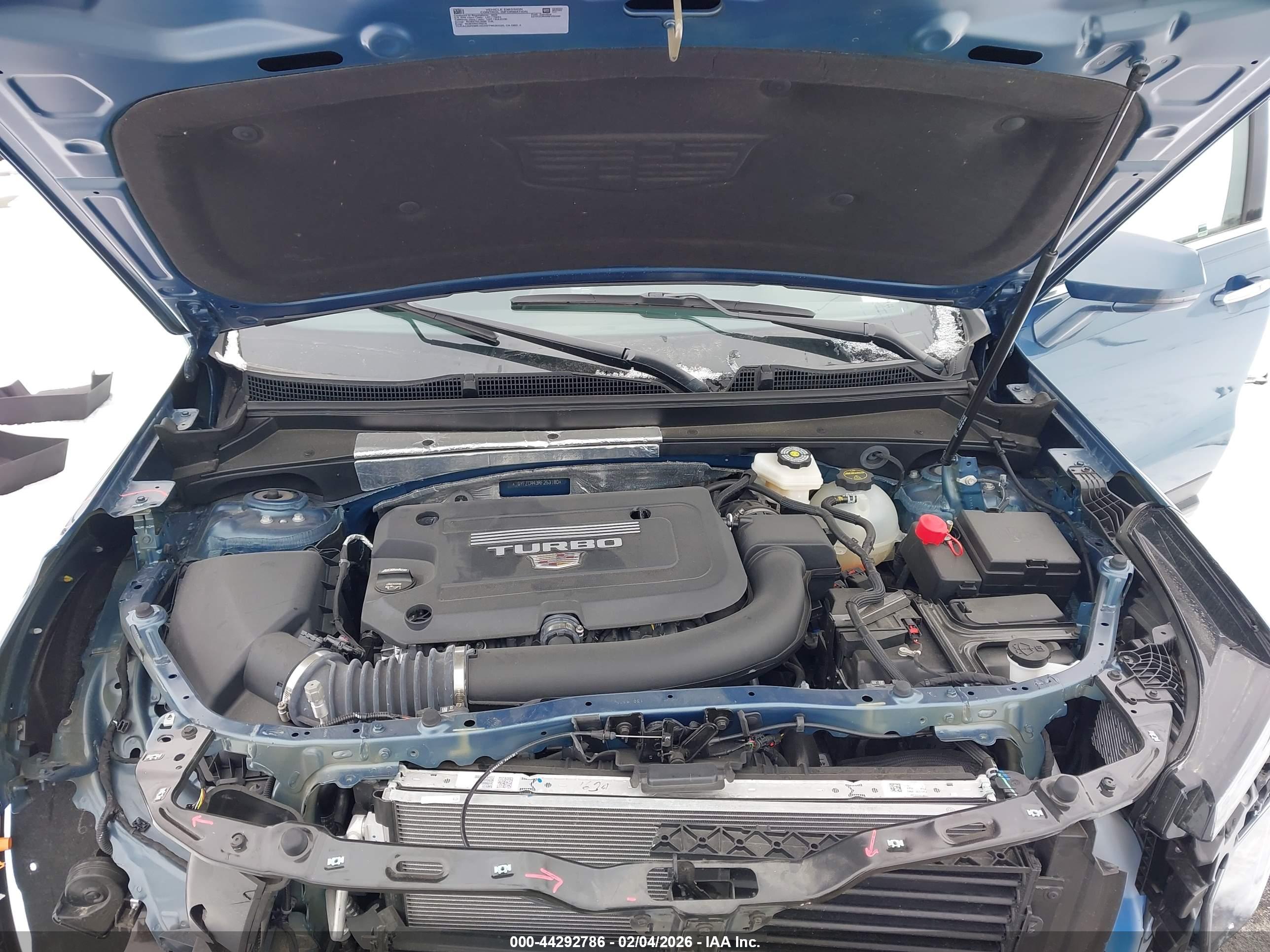 CADILLAC XT4 image 10