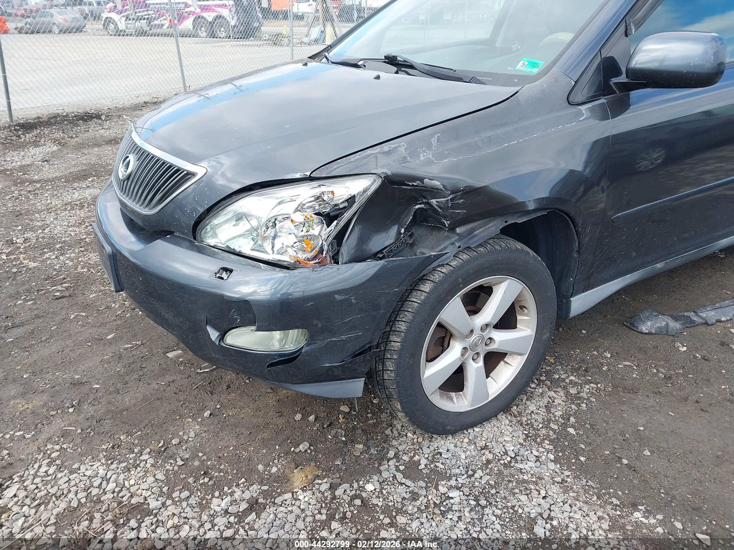 LEXUS RX image 6