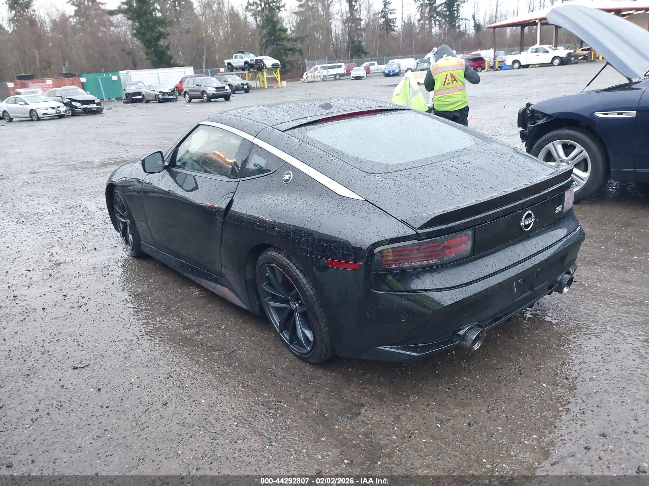 NISSAN Z image 3