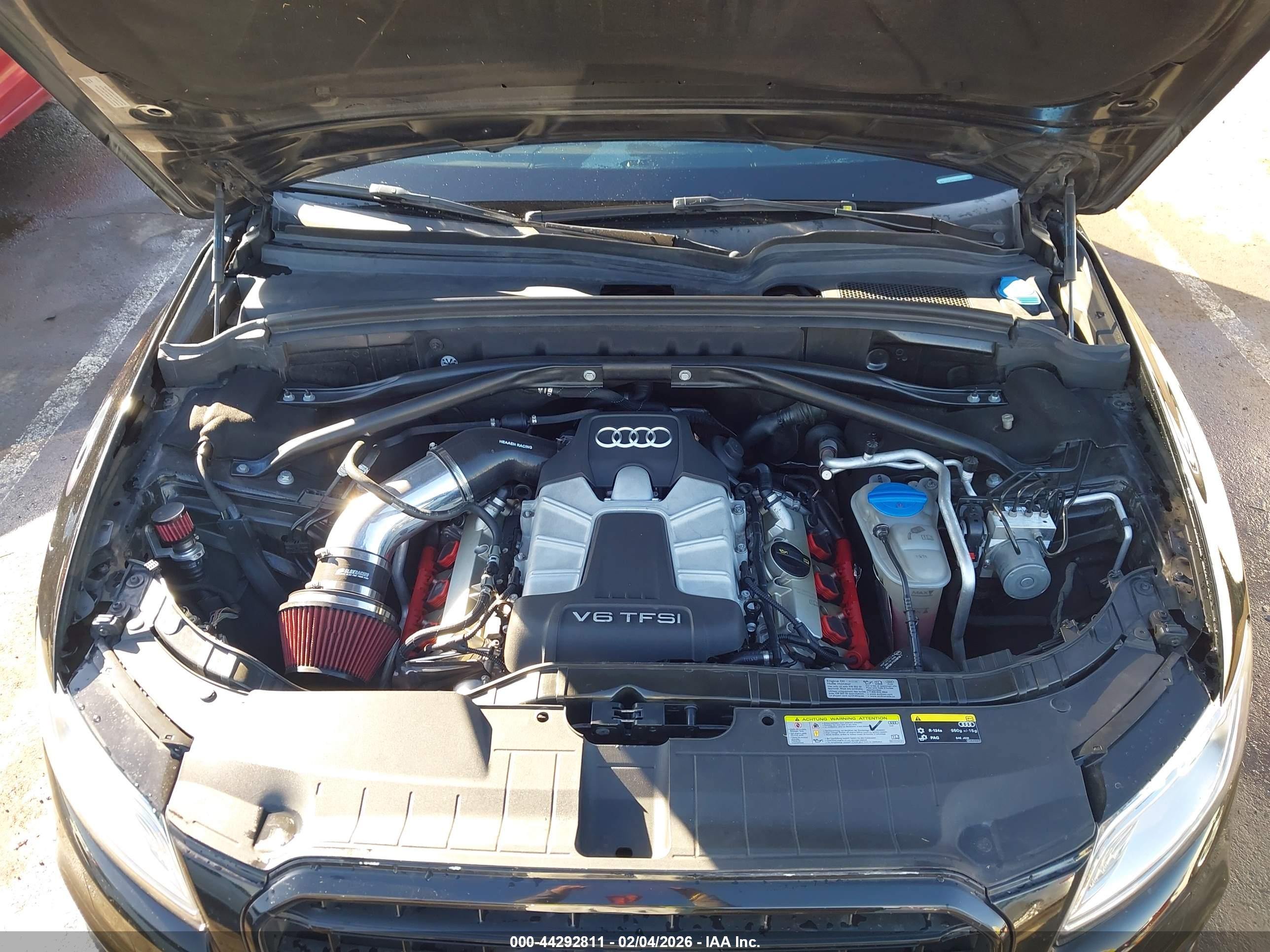 AUDI SQ5 image 10