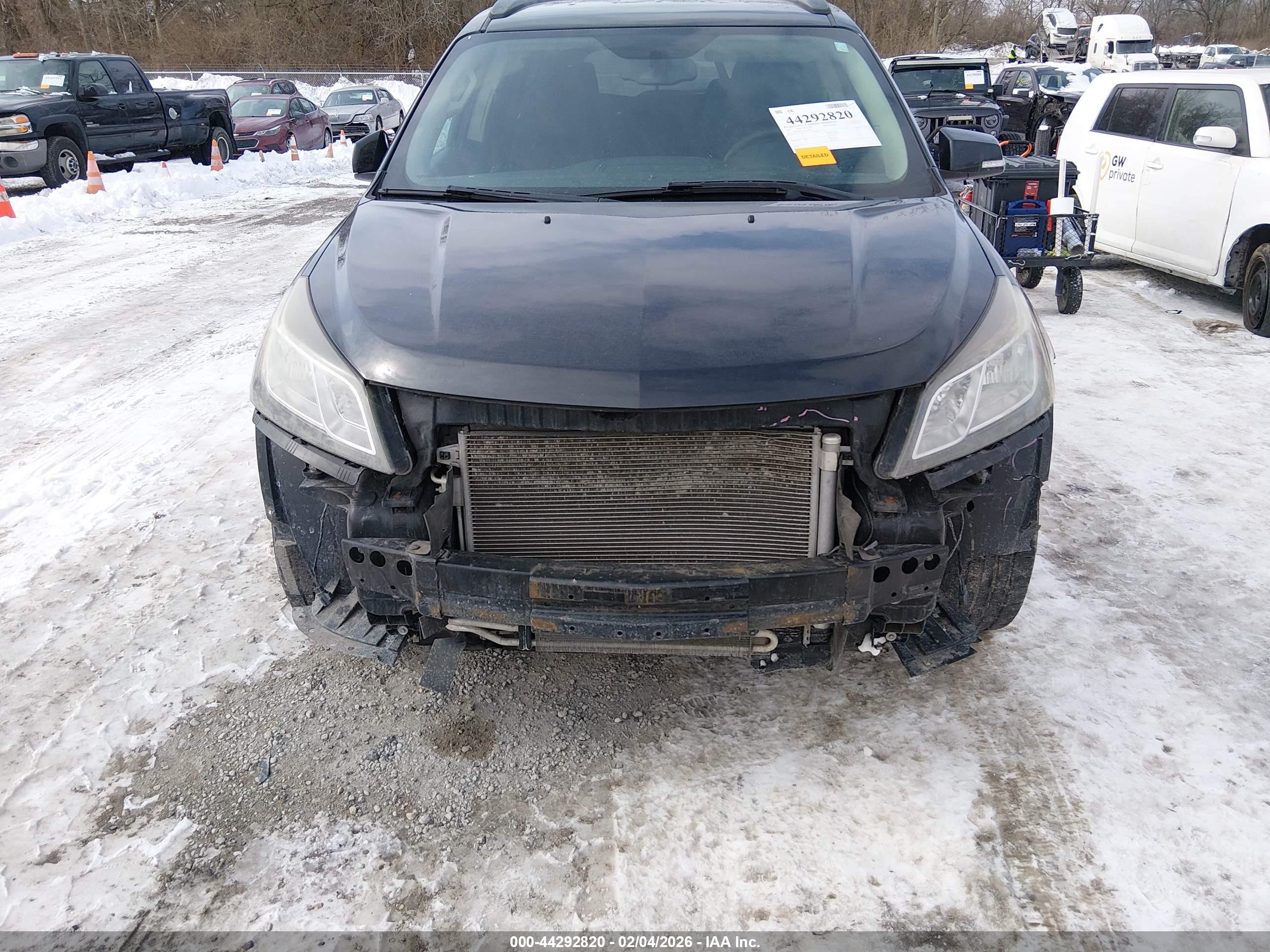 CHEVROLET TRAVERSE image 6