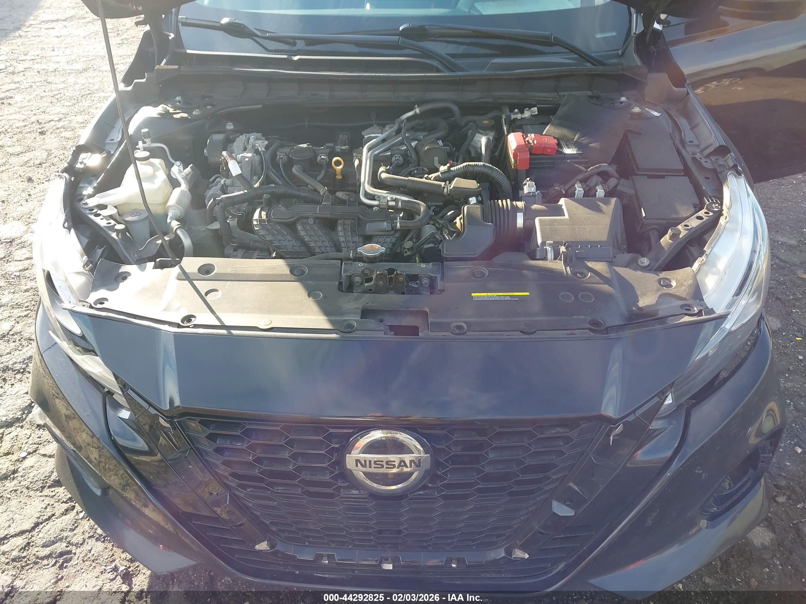 NISSAN ALTIMA image 10