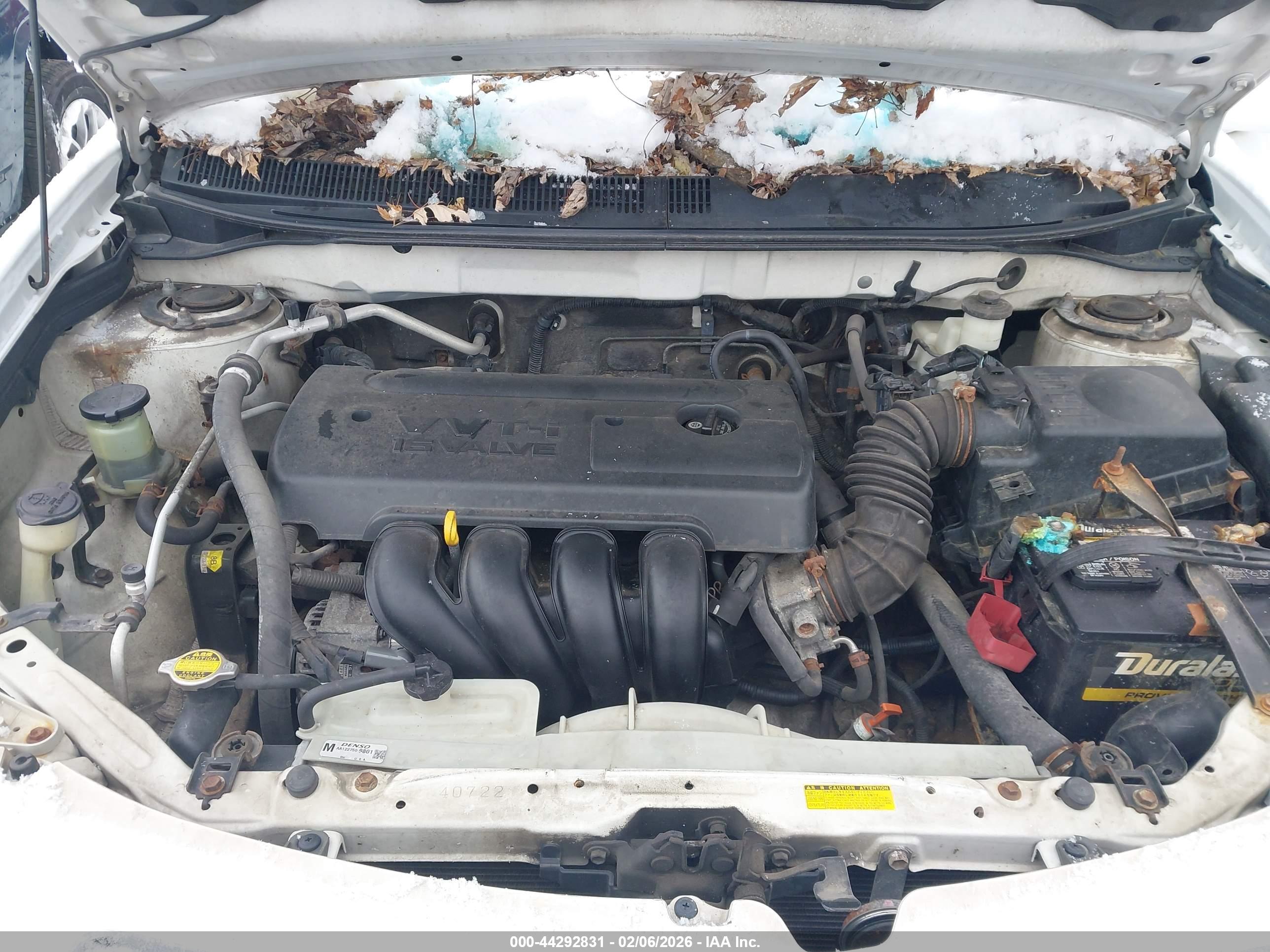 PONTIAC VIBE image 10