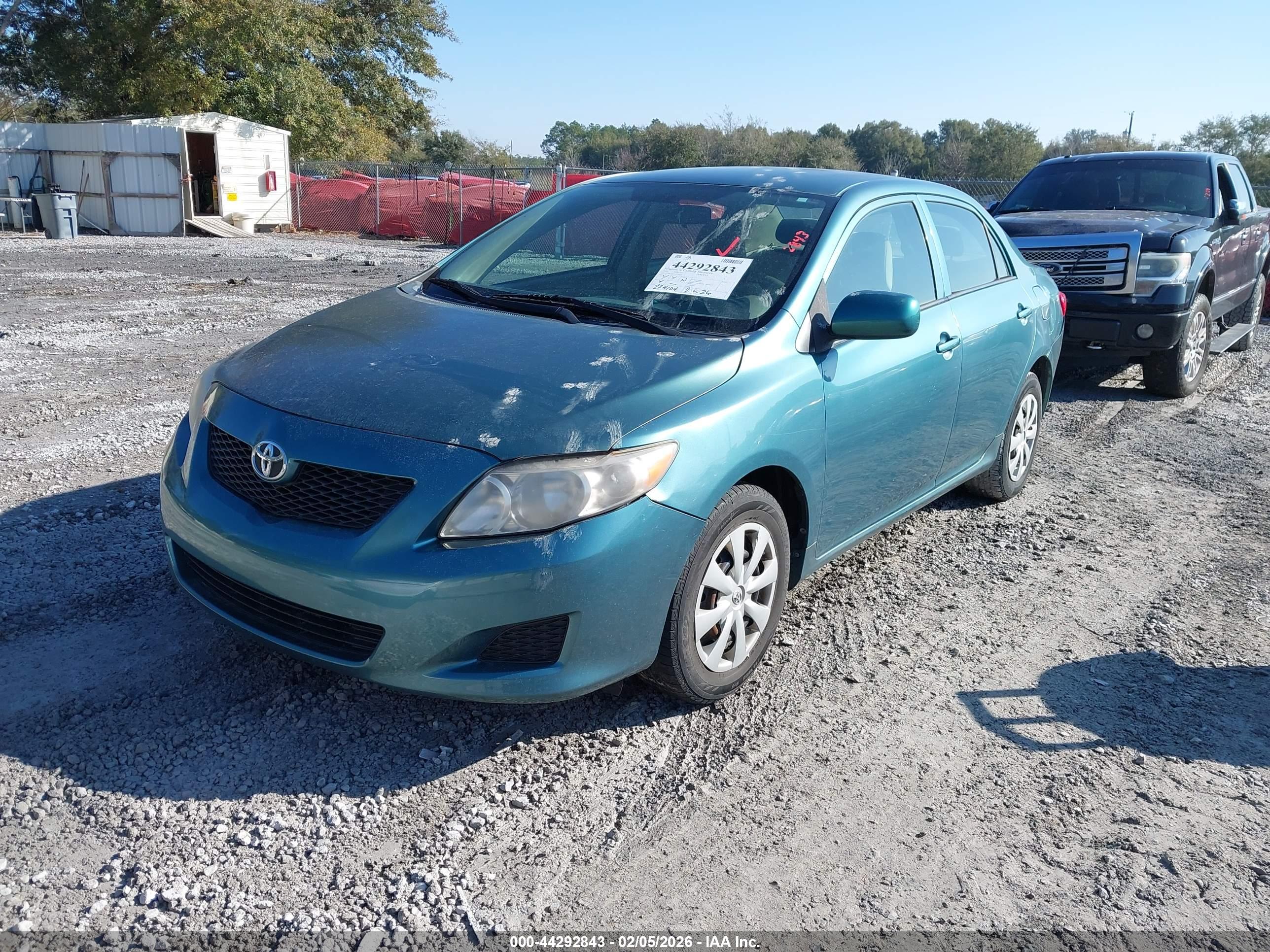 TOYOTA COROLLA image 2